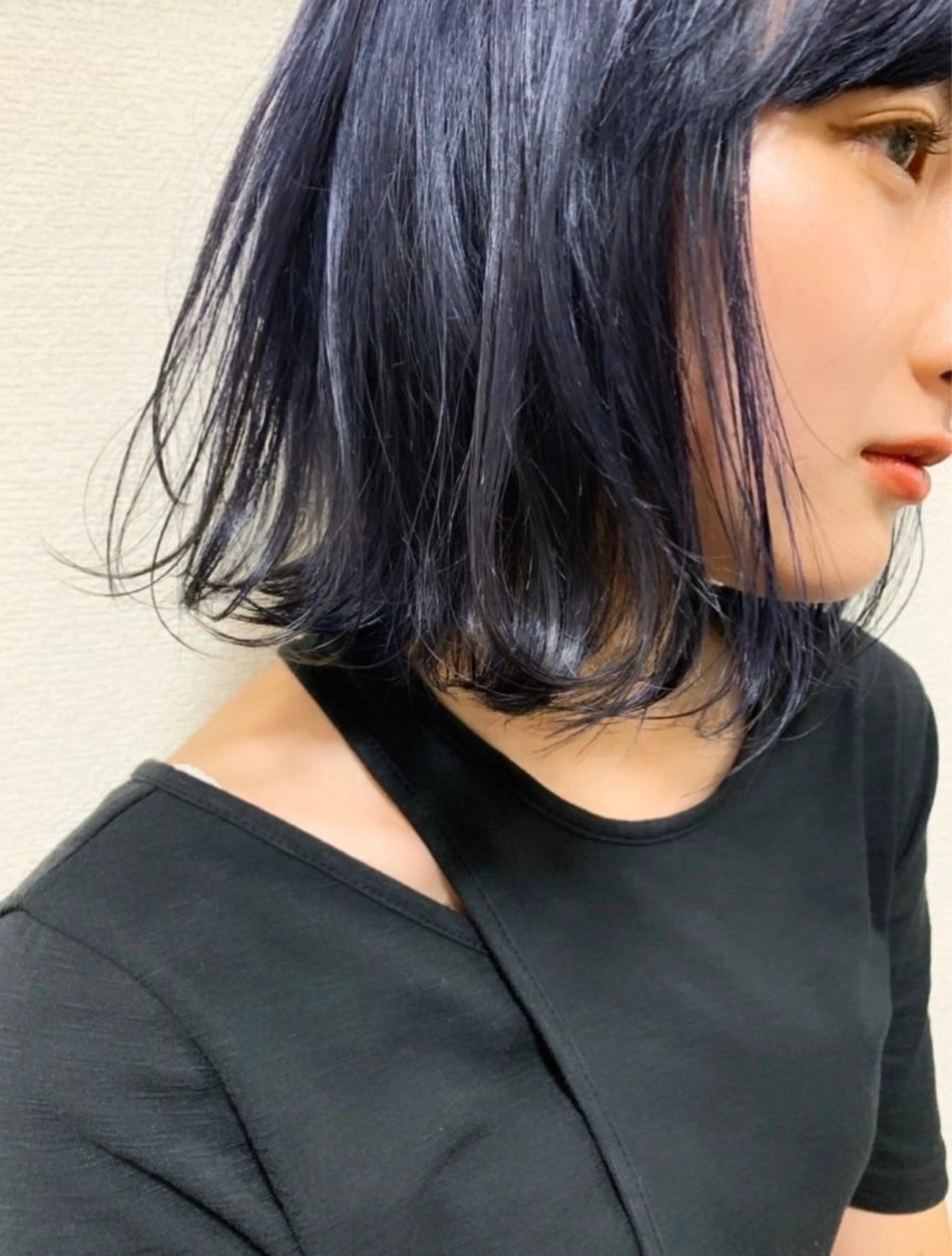 ミディアム カラー 村田 奈月のヘアスタイル