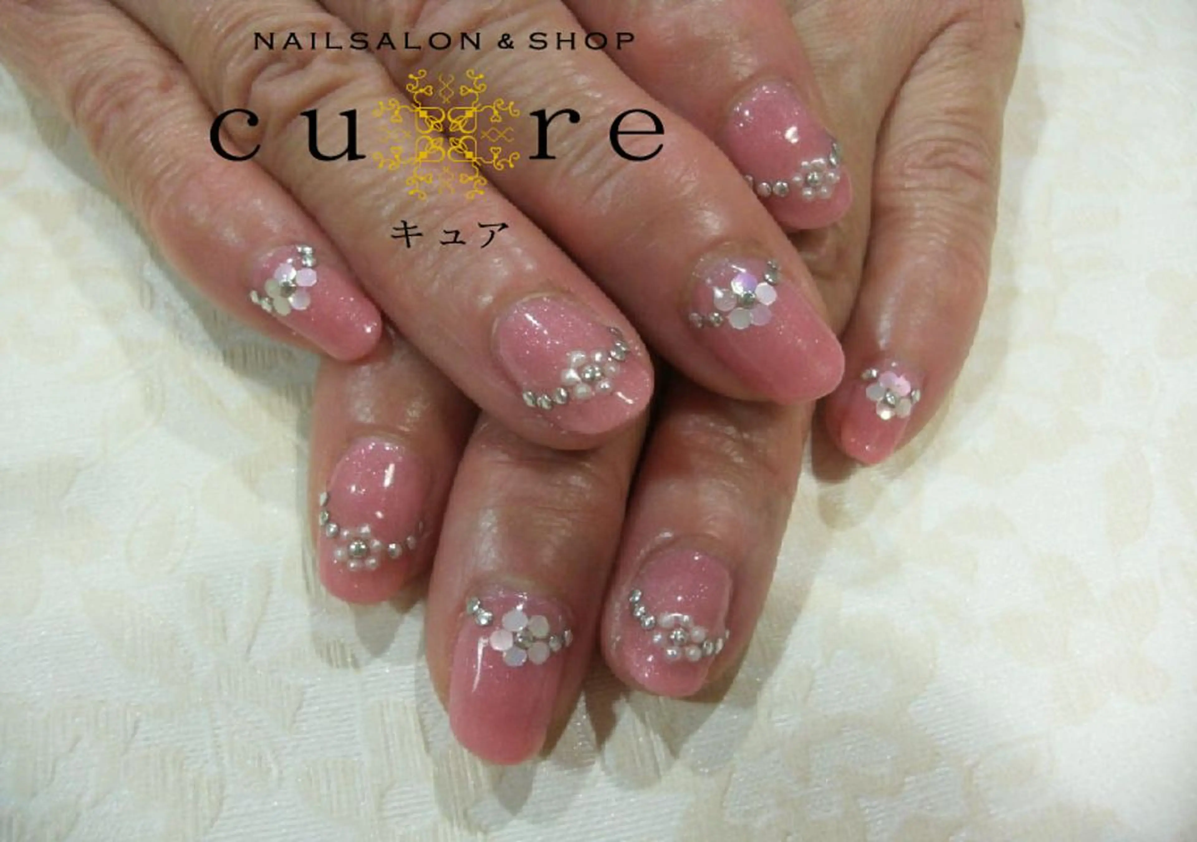 ショート ネイル ピンク ハンドネイル ネイルサロン Cureのネイルデザイン