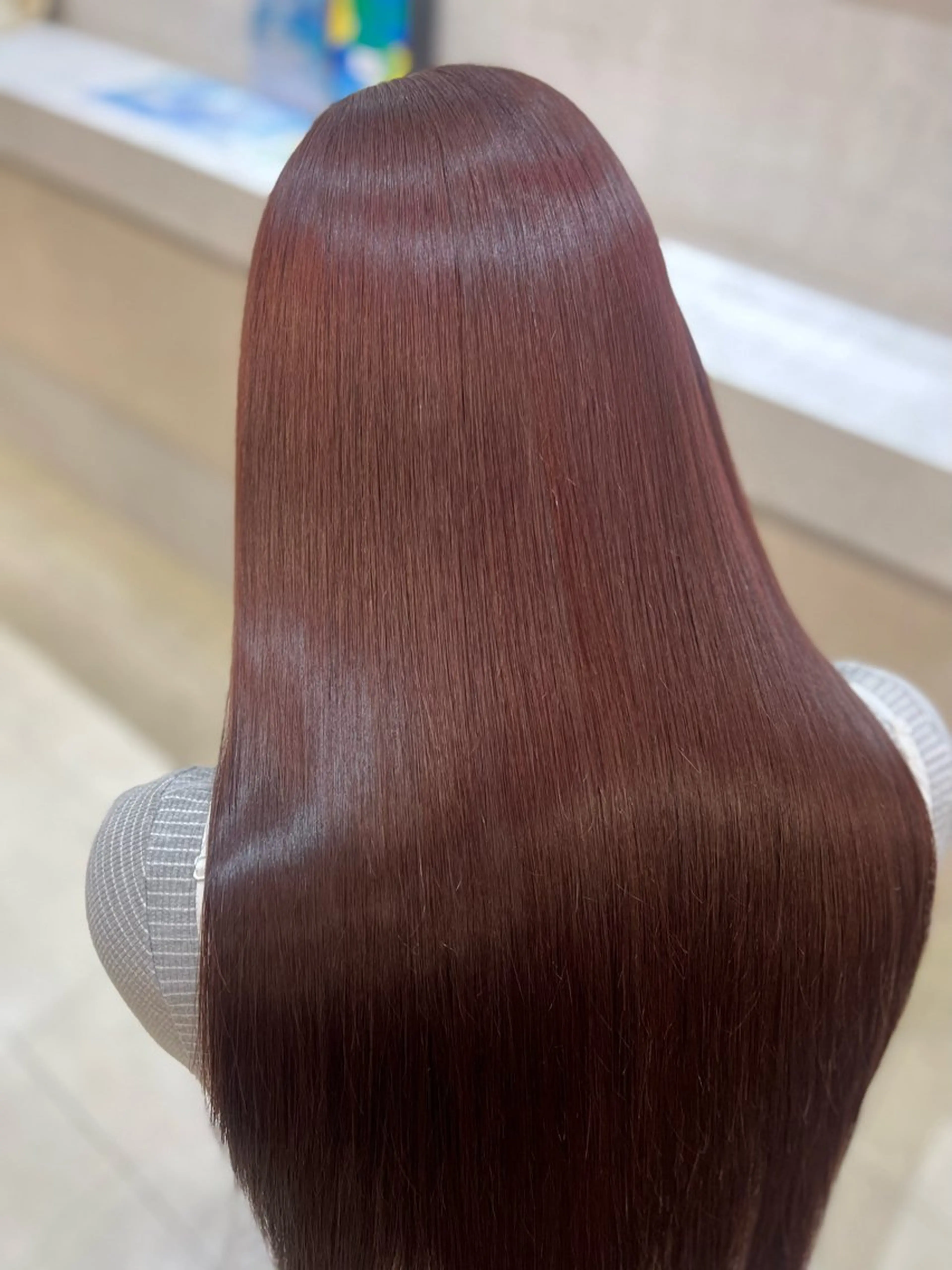 ロング カンノ ユナのヘアスタイル