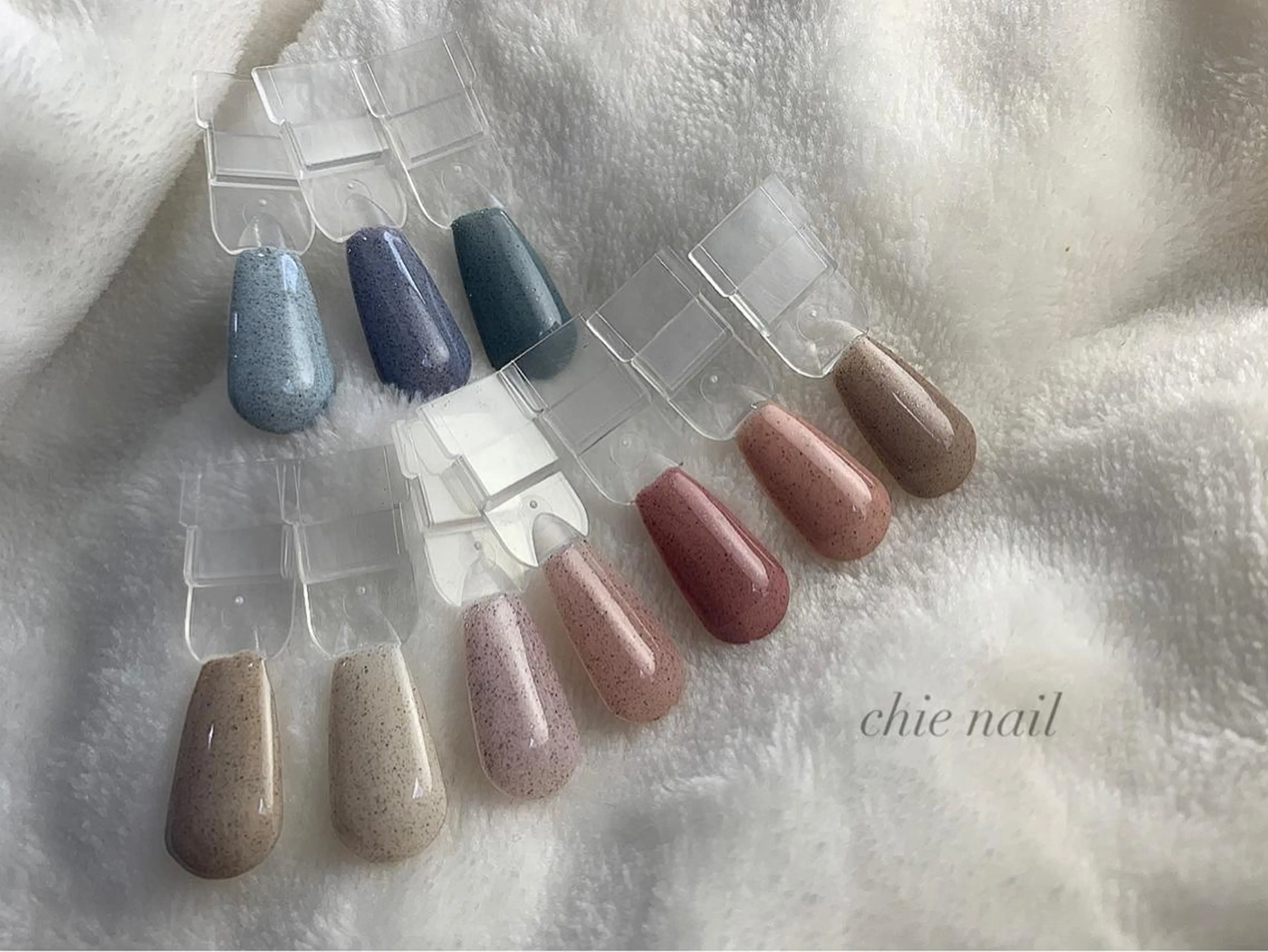 ネイル ジェルネイル 森ノ宮❤︎ chieのネイルデザイン