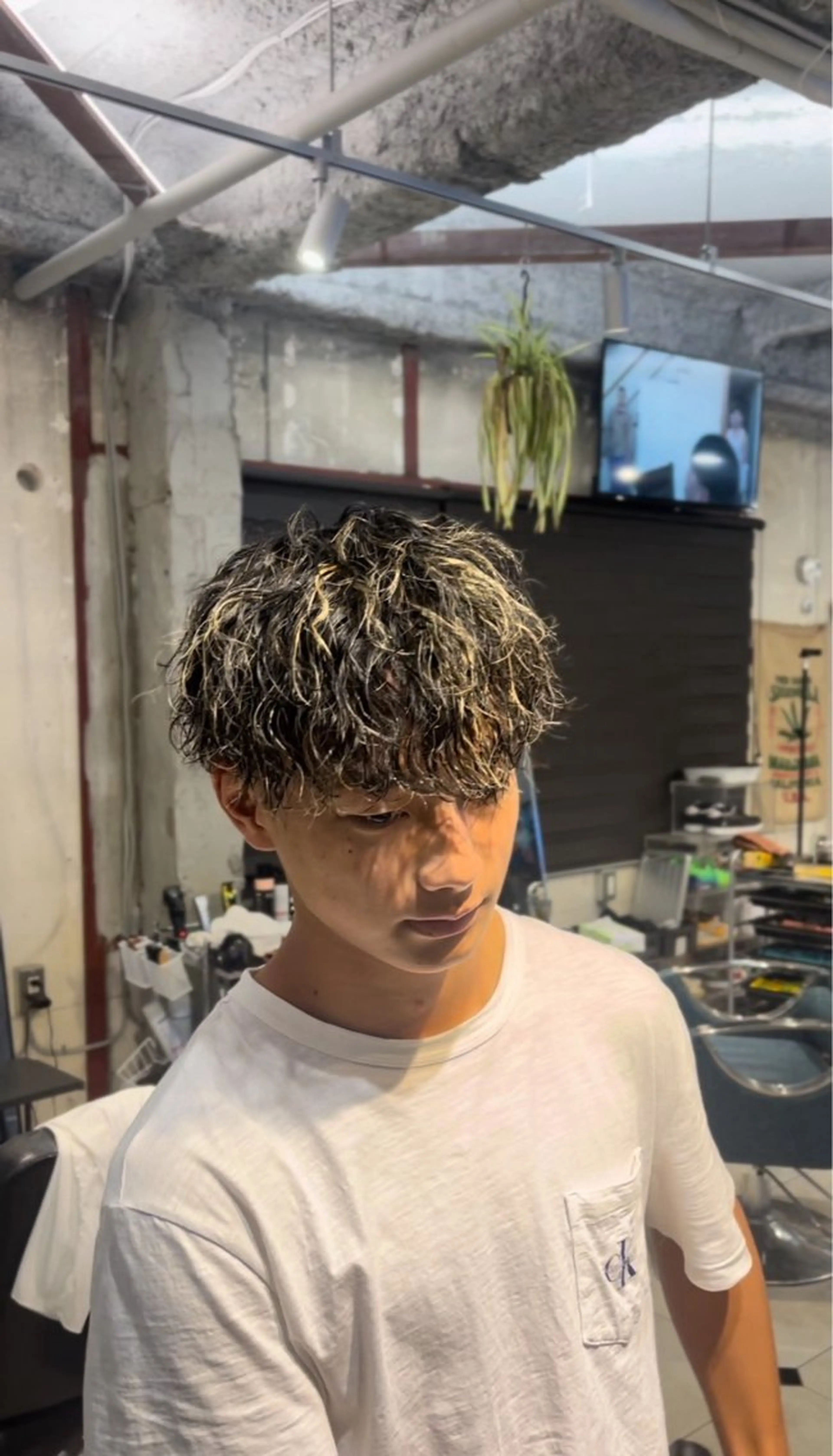 パーマ メンズ NAOKI /海外風のヘアスタイル