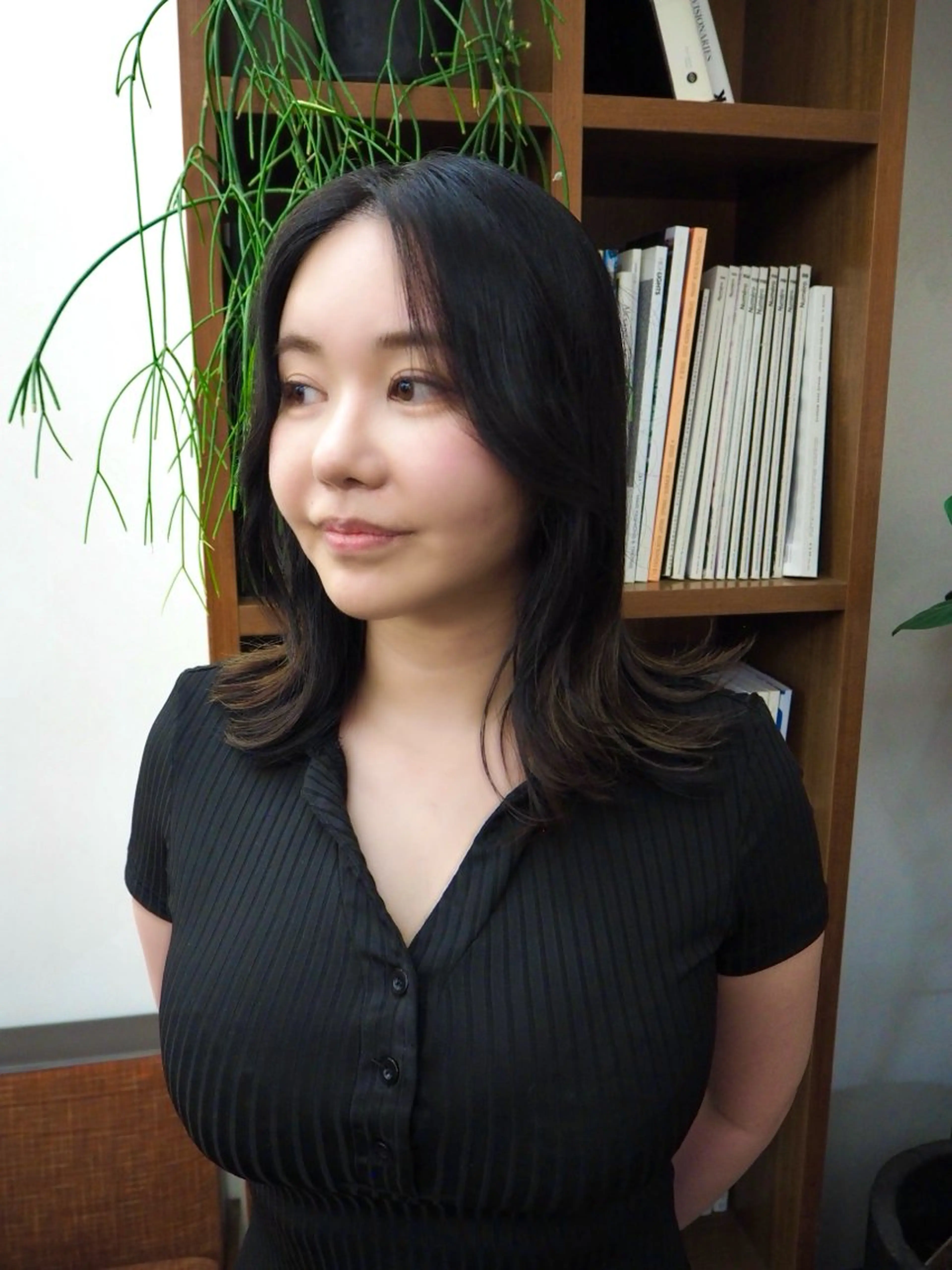 ミディアム カラー Paddle所属・似合わせレイヤー/ レイヤーパーマ/高倉のヘアスタイル