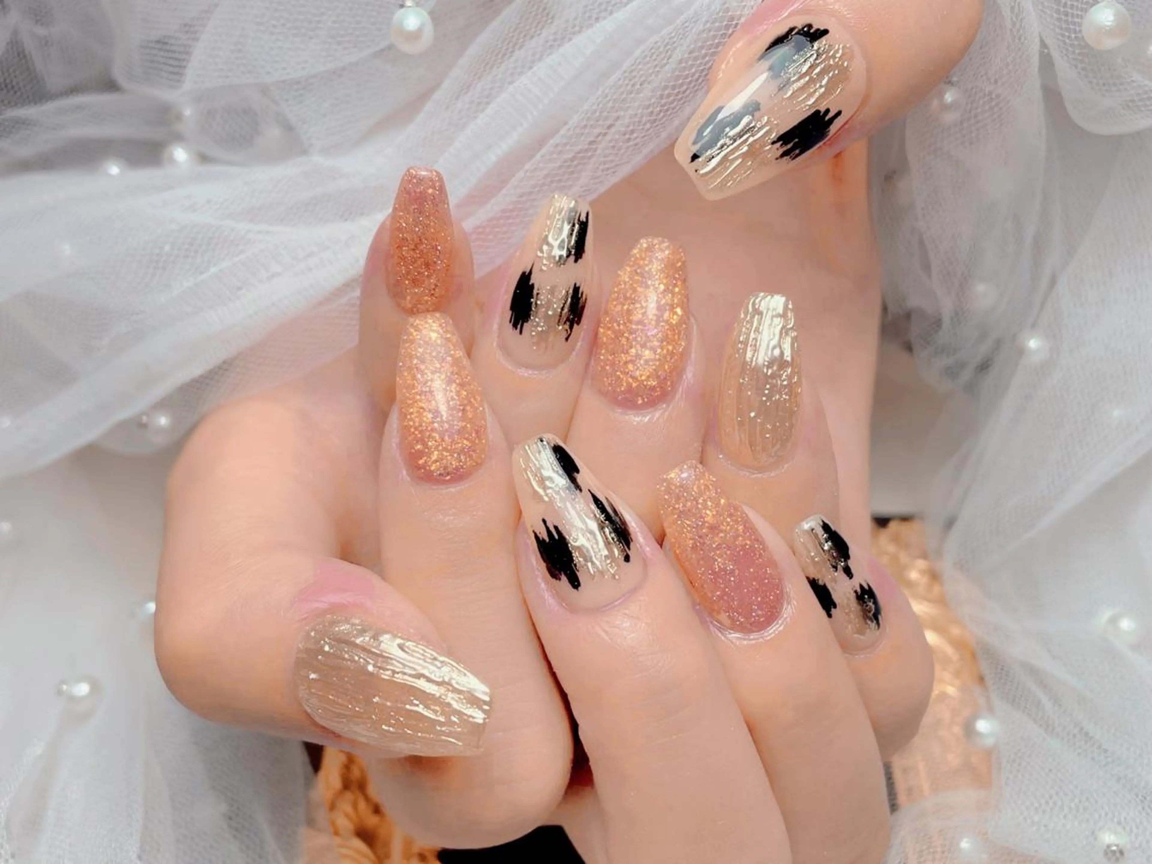 ネイル ハンドネイル マジックミラー所属・マジック ミラーのネイルデザイン