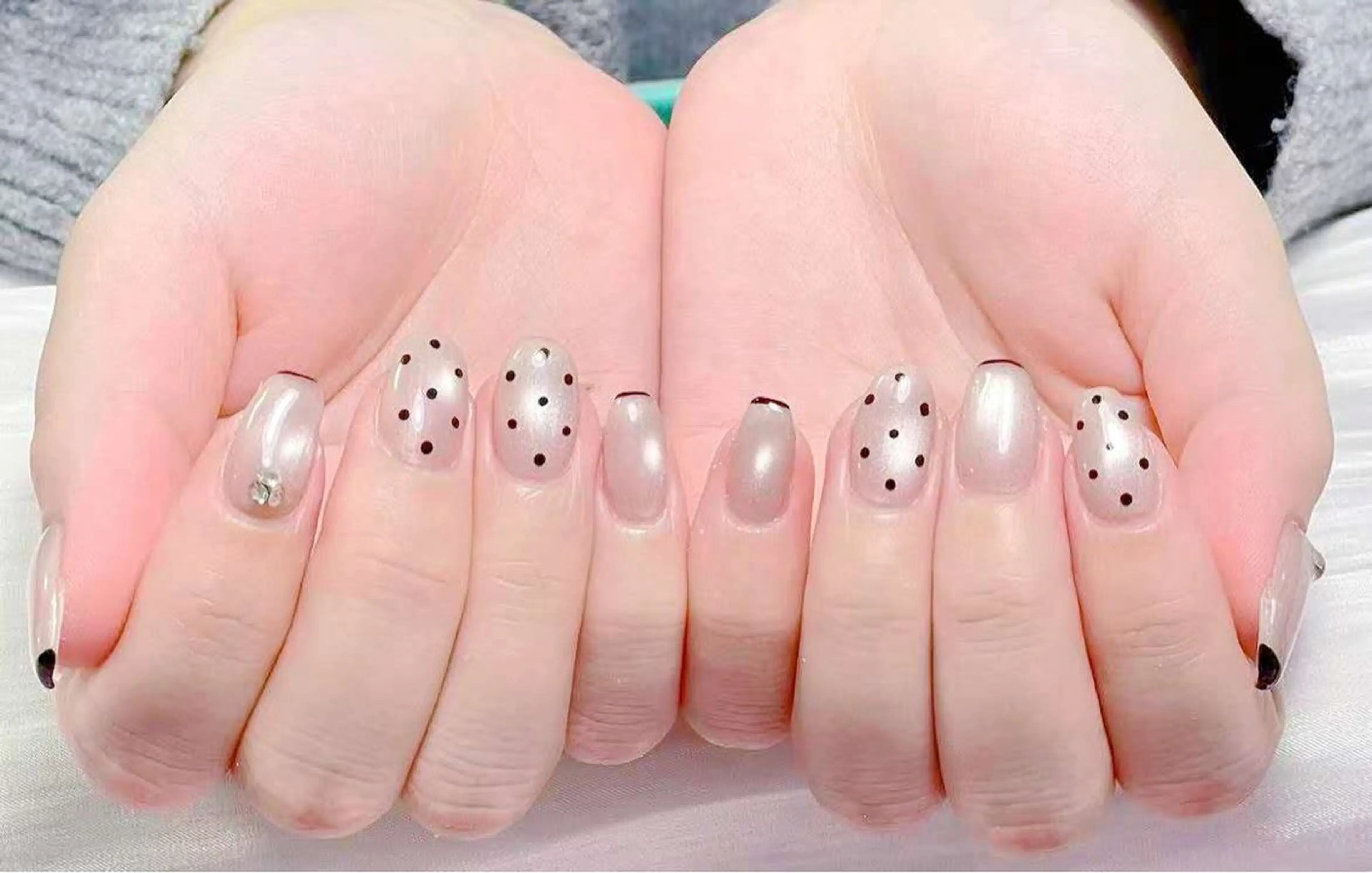 ネイル 小島 阿佑美のネイルデザイン