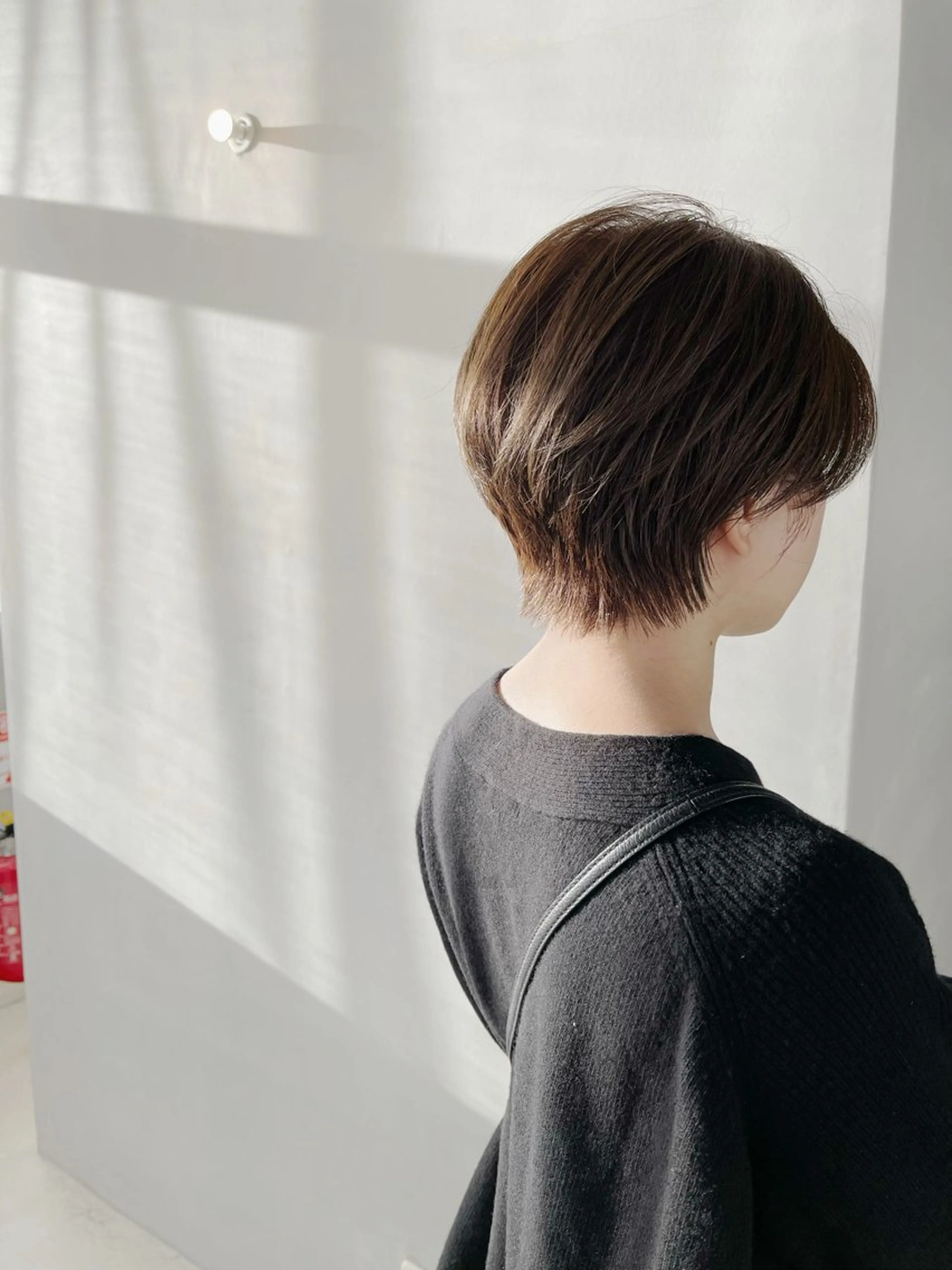 ショート カラー 柴田泰秀sotti. 髪質改善/ブリーチのヘアスタイル