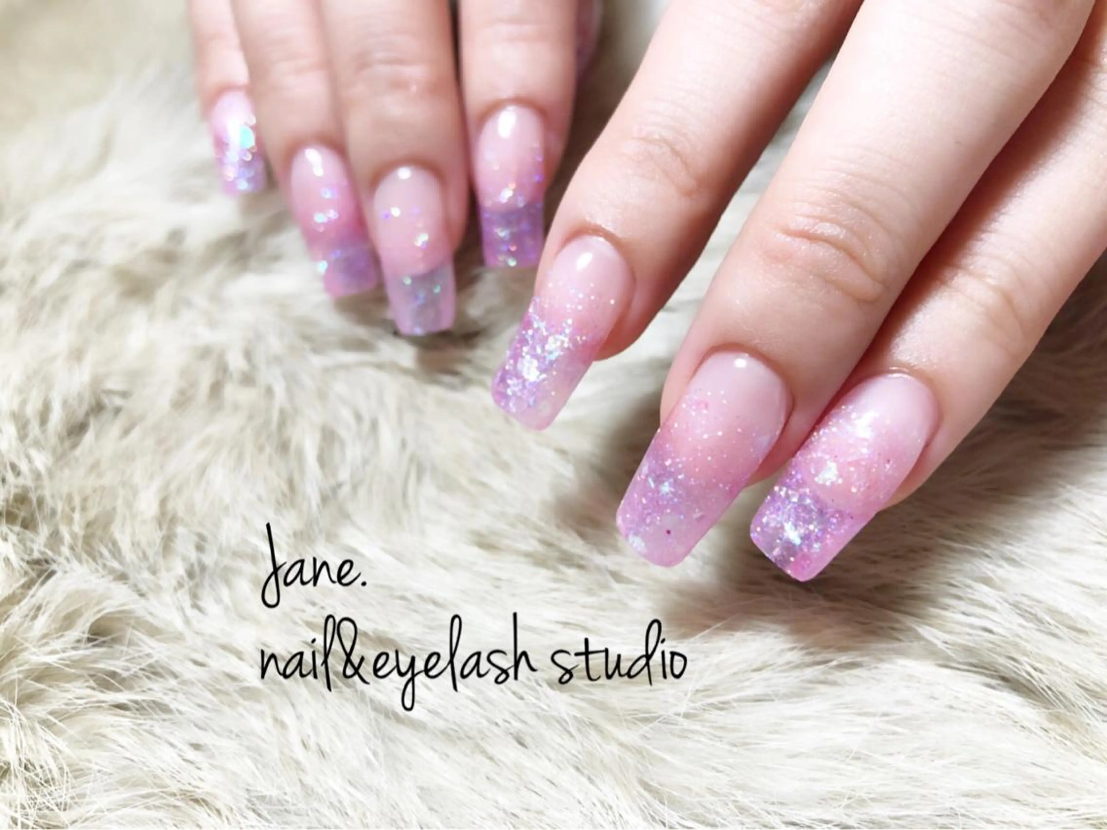 ネイル Yakko pas á pasのネイルデザイン