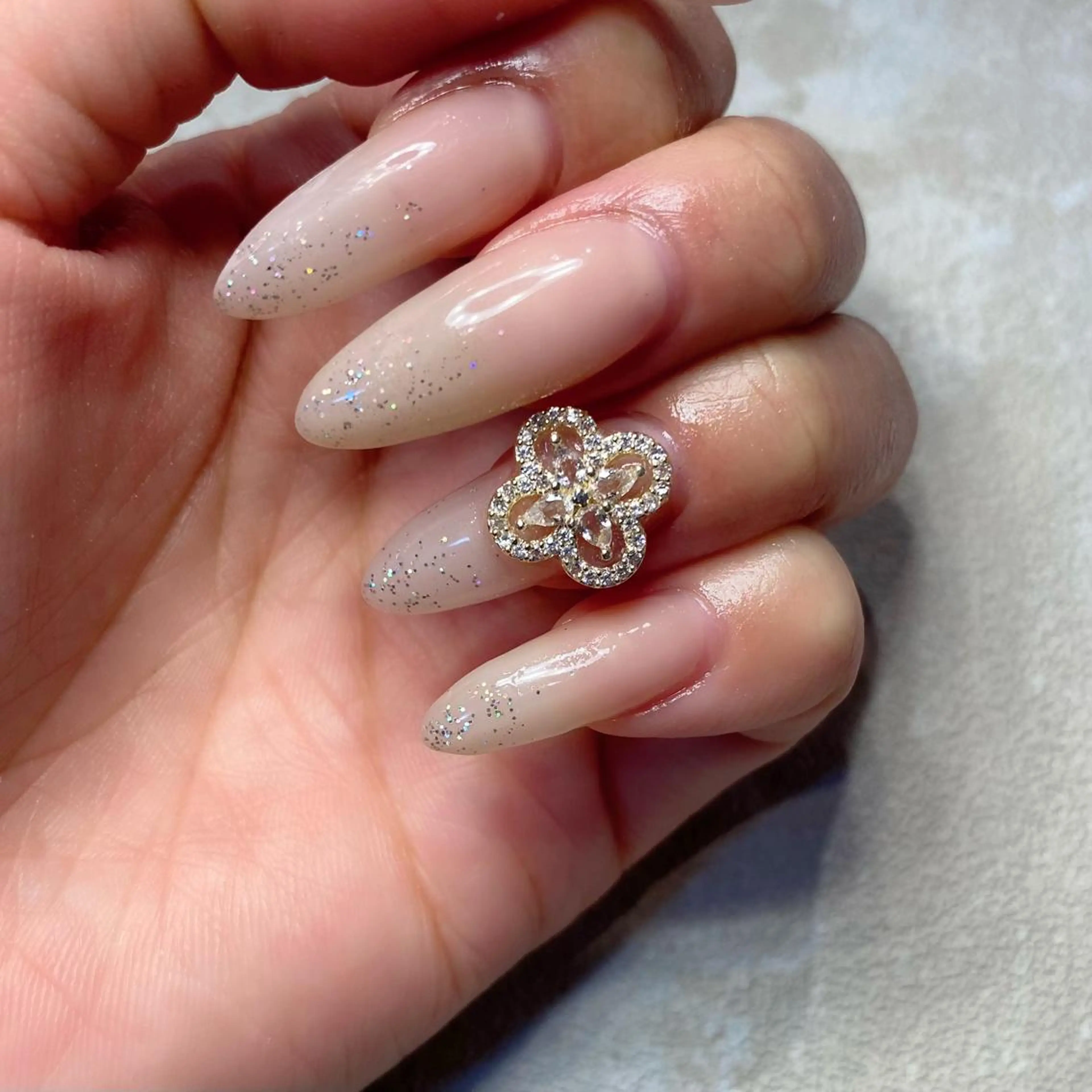 ネイル Lino+ ネイル&よもぎ蒸しのネイルデザイン