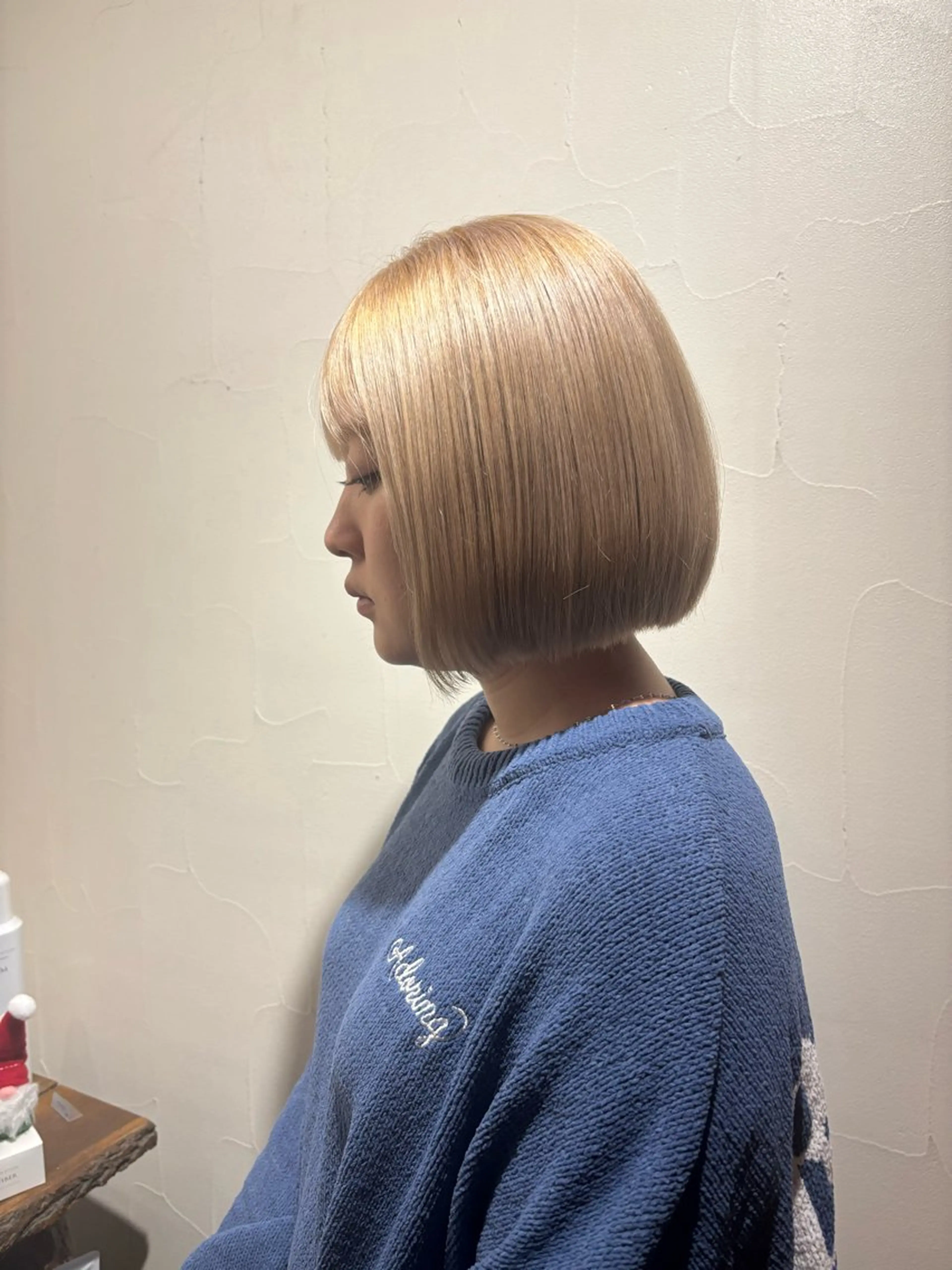 ミディアム カラー ブリーチ ボブ 外ハネヘア 矯正指名No.1 森彪真/ショート矯正のヘアスタイル