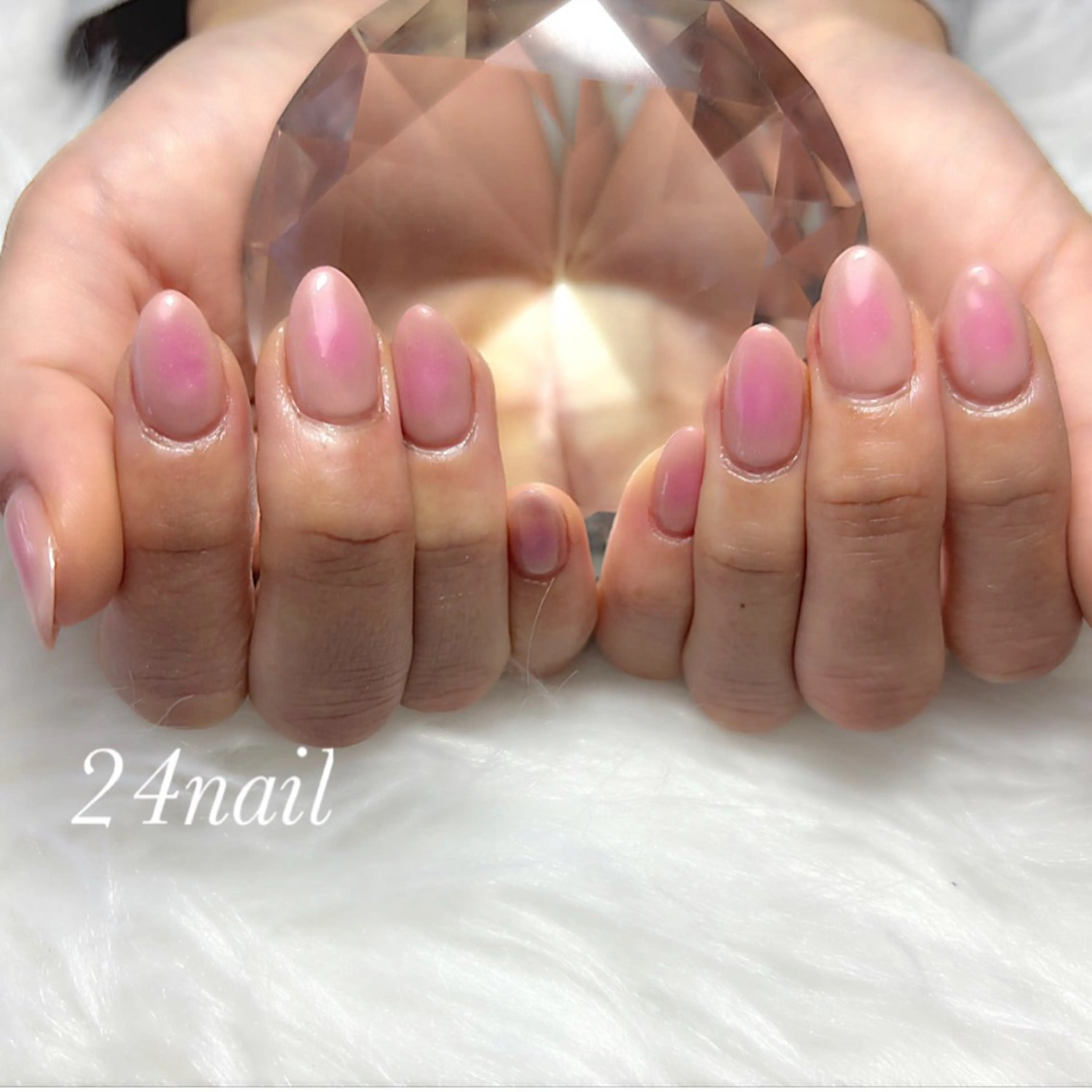 ネイル チークネイル 24 nailのネイルデザイン