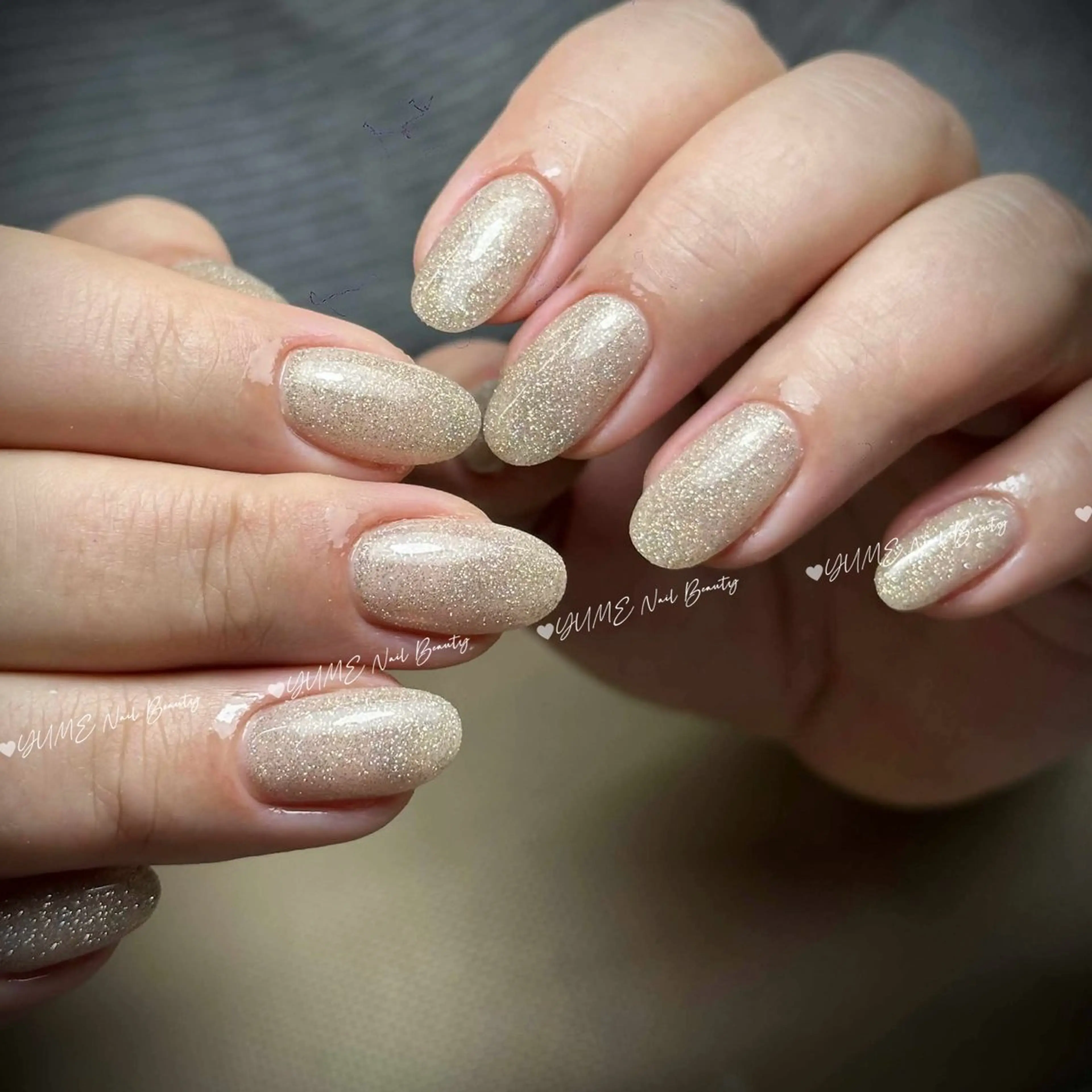 ミディアム ガー NAILのネイルデザイン