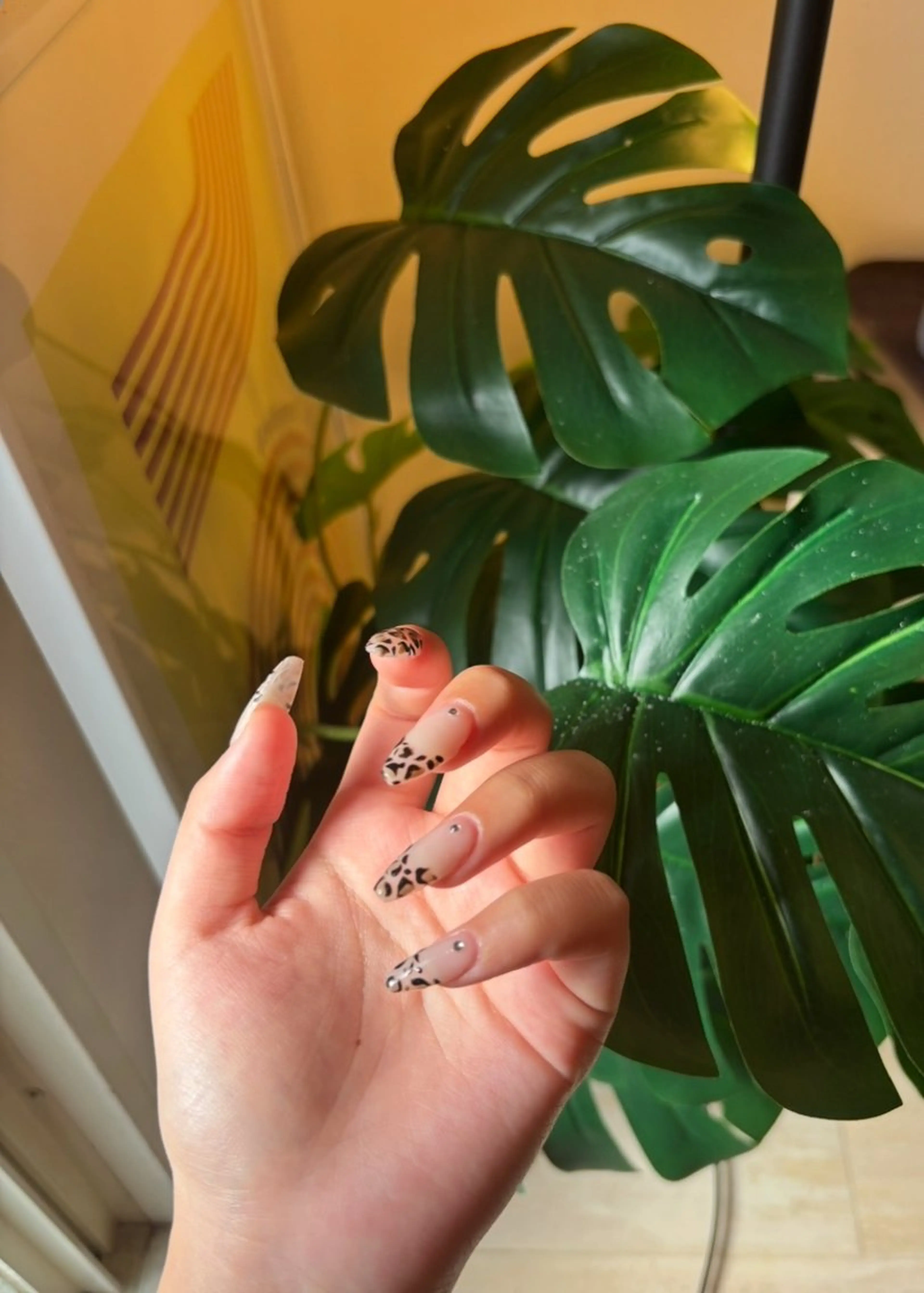 ネイル ハンドネイル 藪木 七海のネイルデザイン