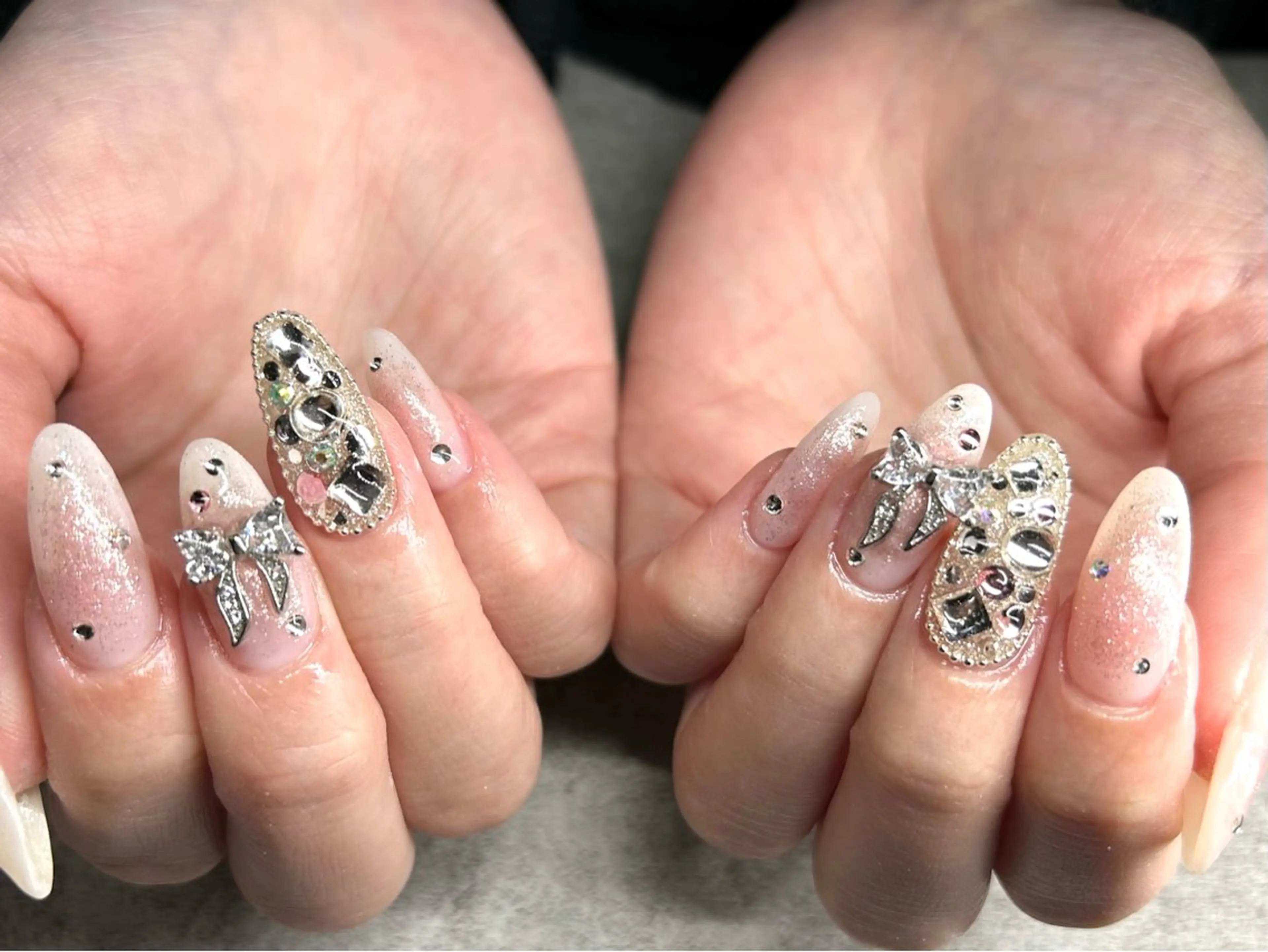 ネイル リボン ハンドネイル MiiTow nailのネイルデザイン