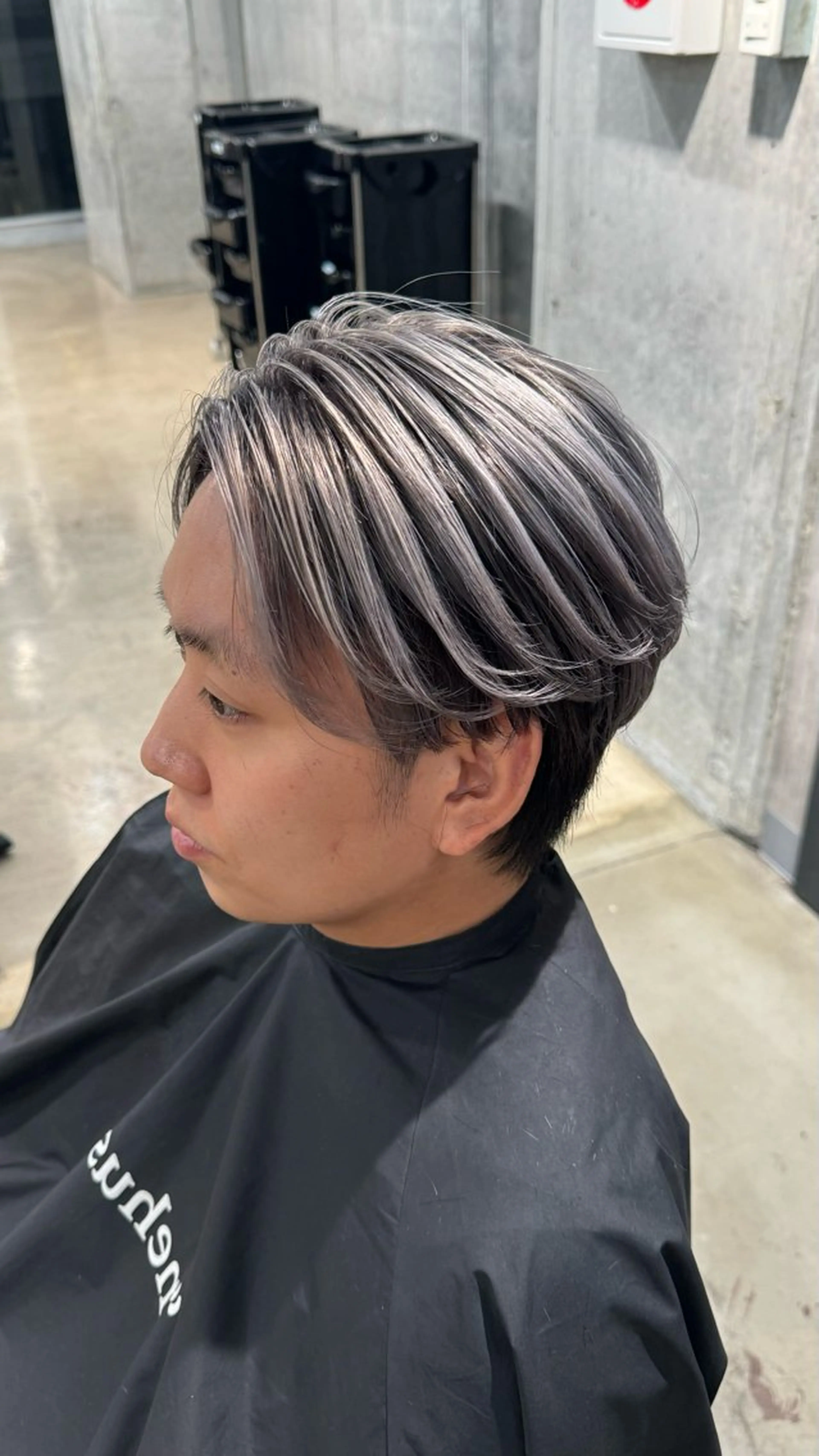 ミディアム カラー メンズ SALOWIN 原宿 IL Salice ３F所属・失敗したくない方へ Inoue Kahoのヘアスタイル