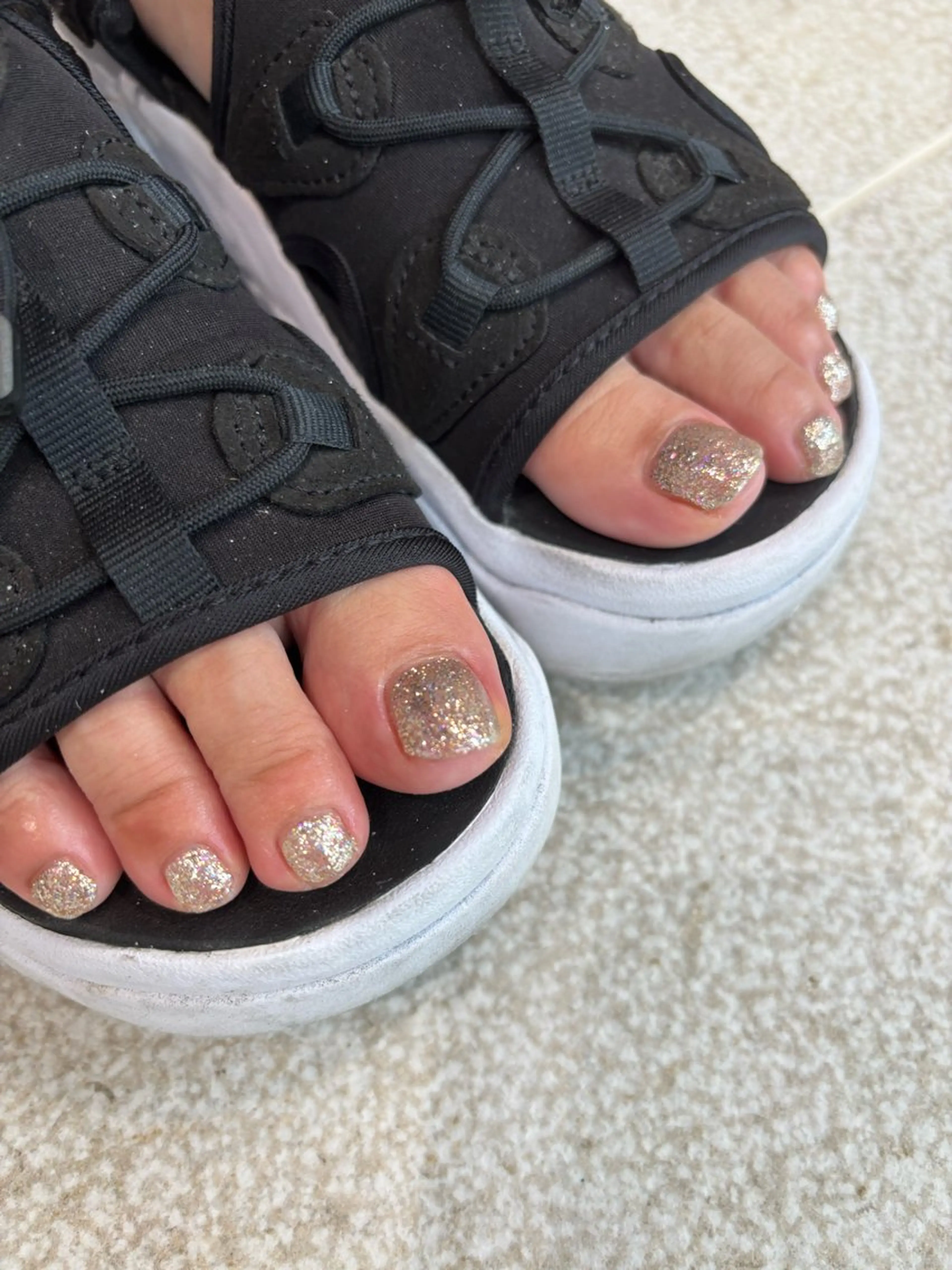 👣フット　ワンカラー　オフなしの写真