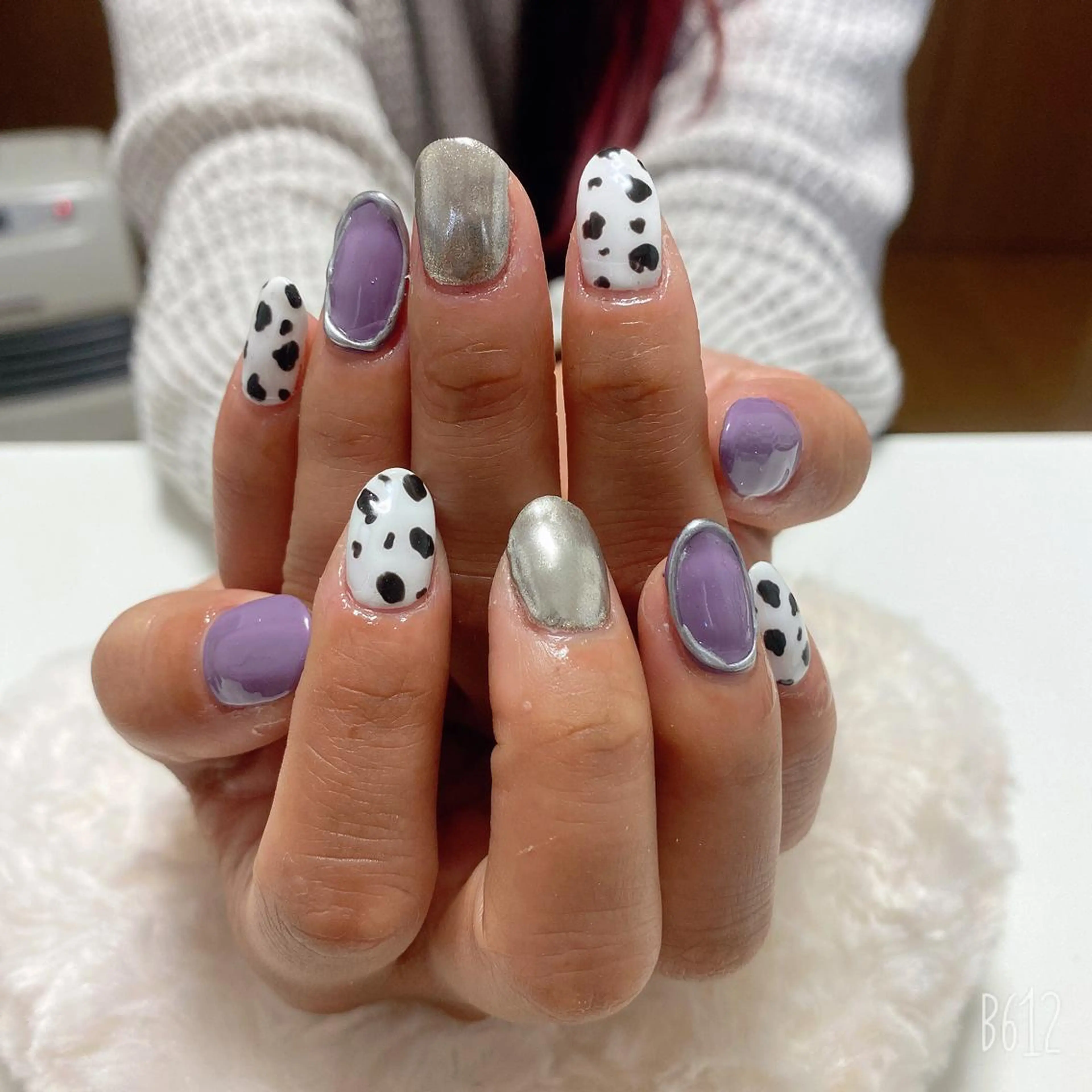 ネイル The Best Beauty受付担当のヘアスタイル