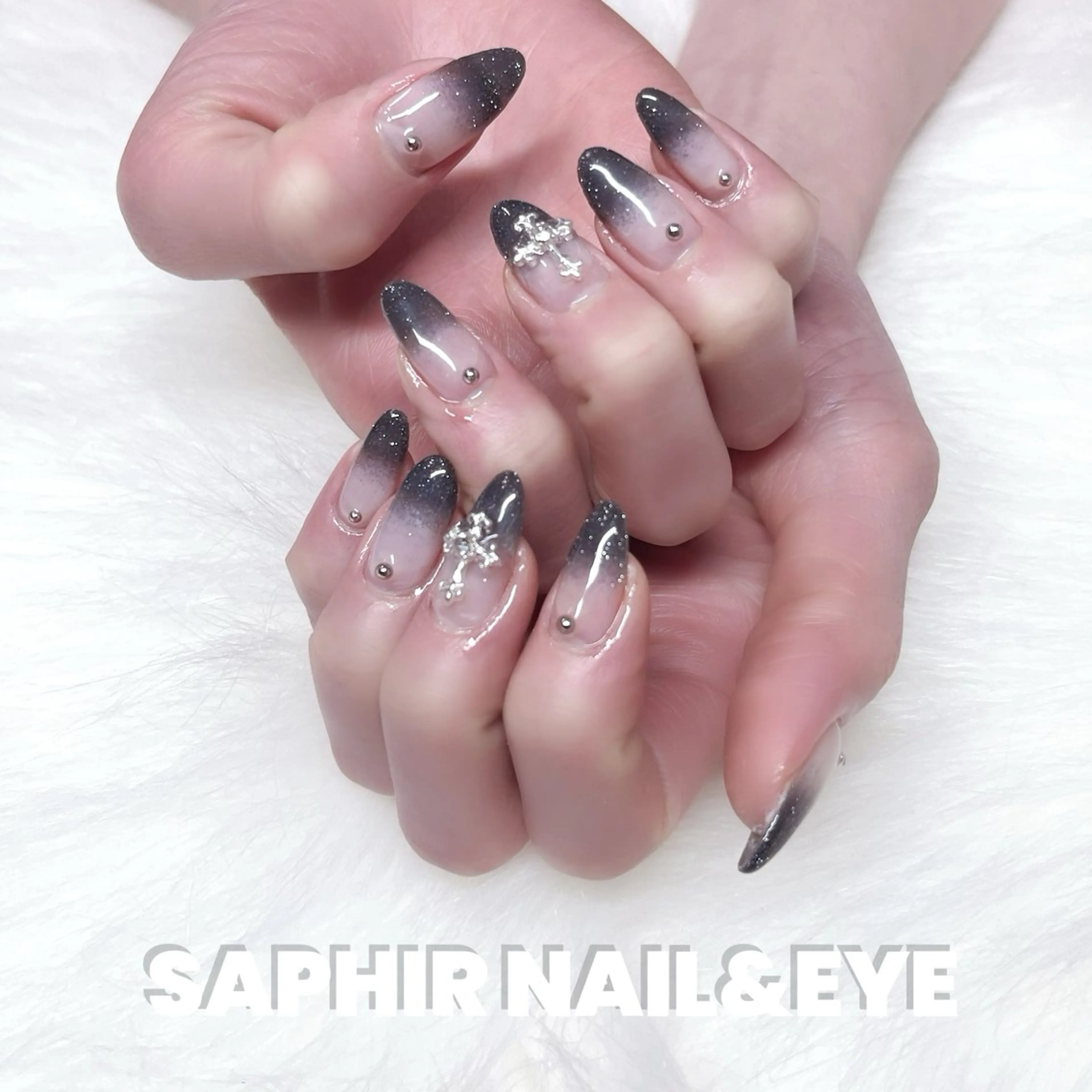 ネイル SAPHIR SATSUKIの眉毛・アイブロウイメージ