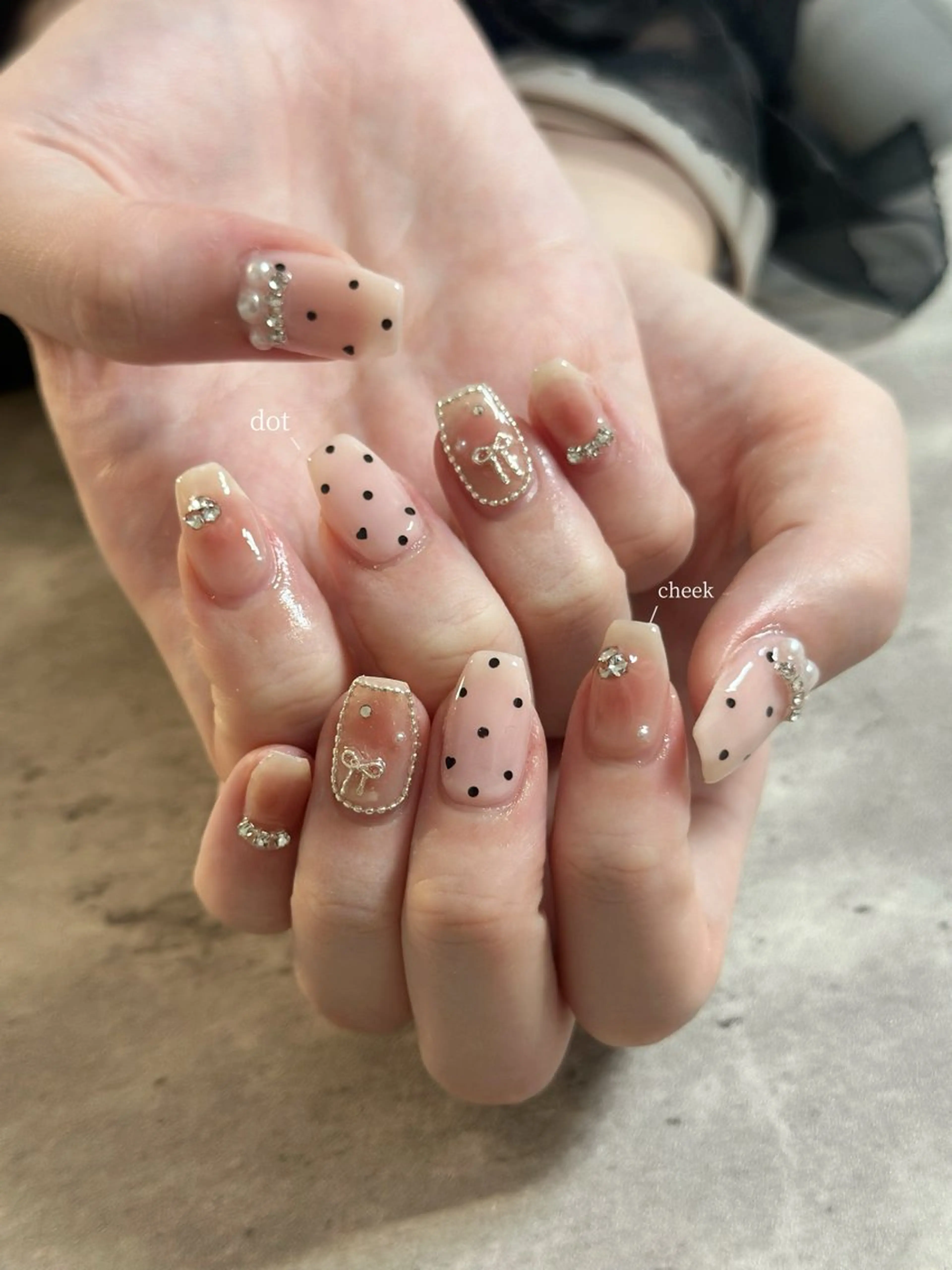 ネイル ハンドネイル One's Nail Roomのネイルデザイン