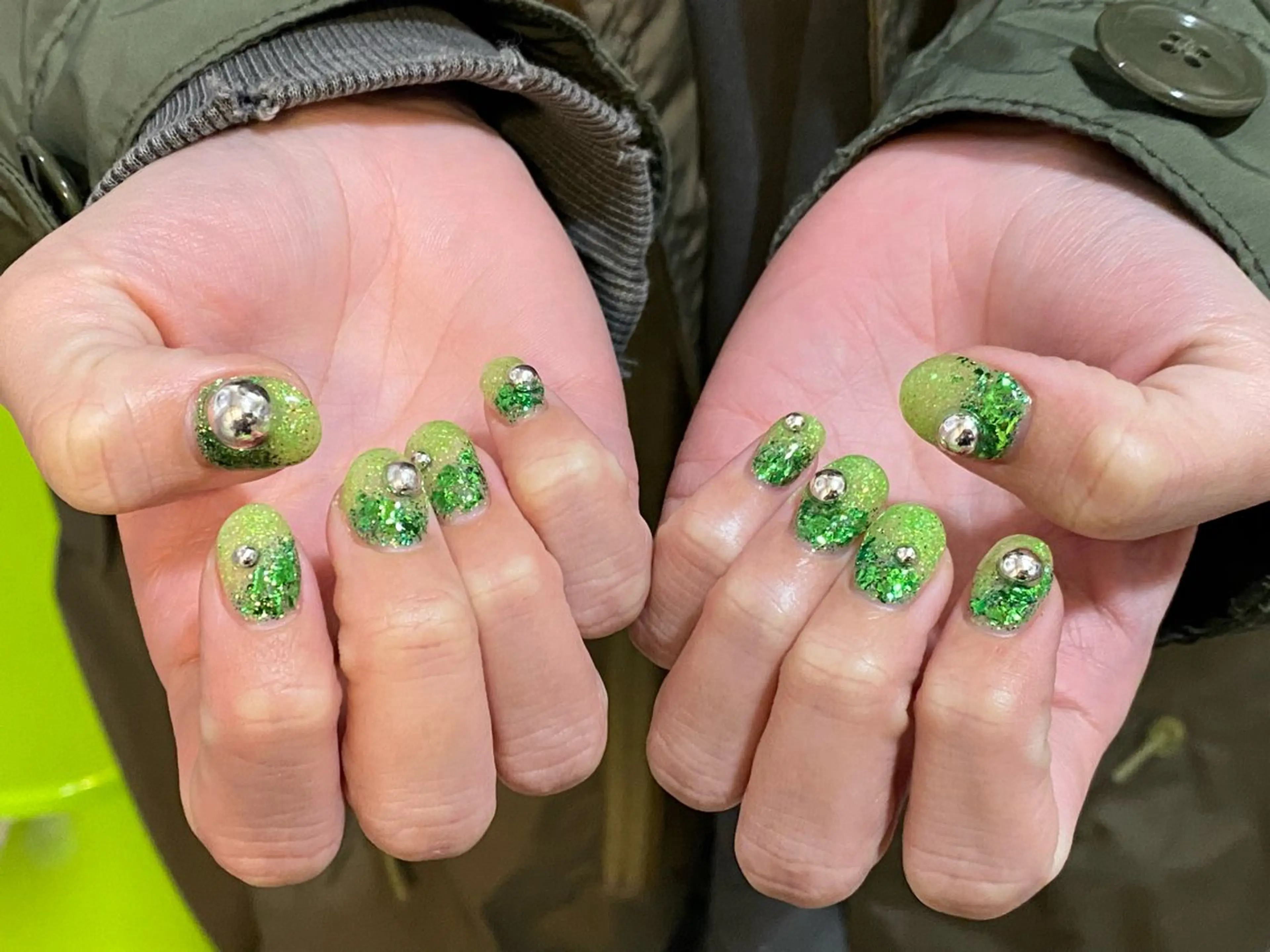 ネイル 持ち込み ハンドネイル UP yuriのネイルデザイン