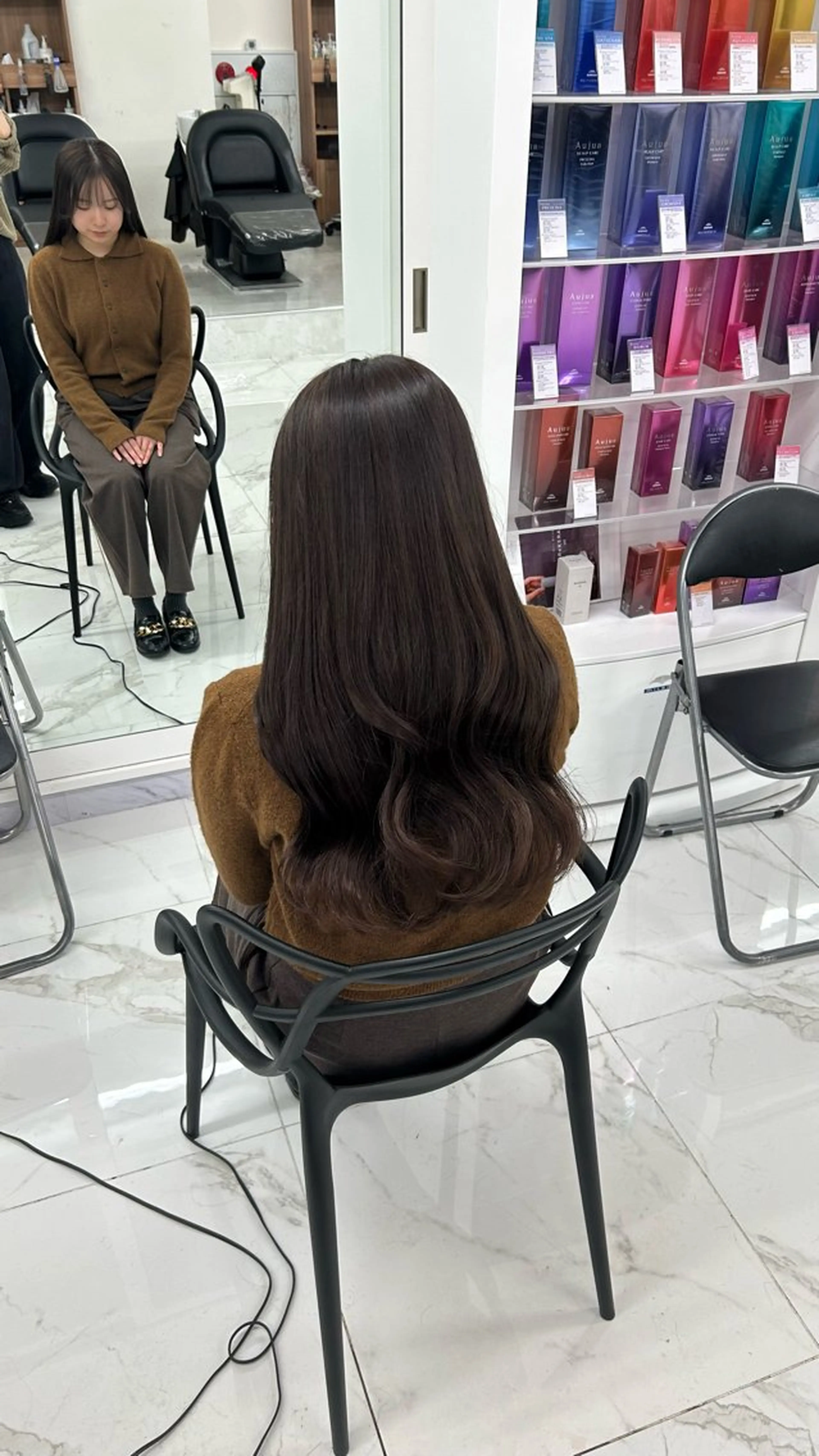 ロング カラー ブラウンカラー マロンブラウン ヘアカラー トリートメント ダブルカラー/透明 感/Akaneのヘアスタイル