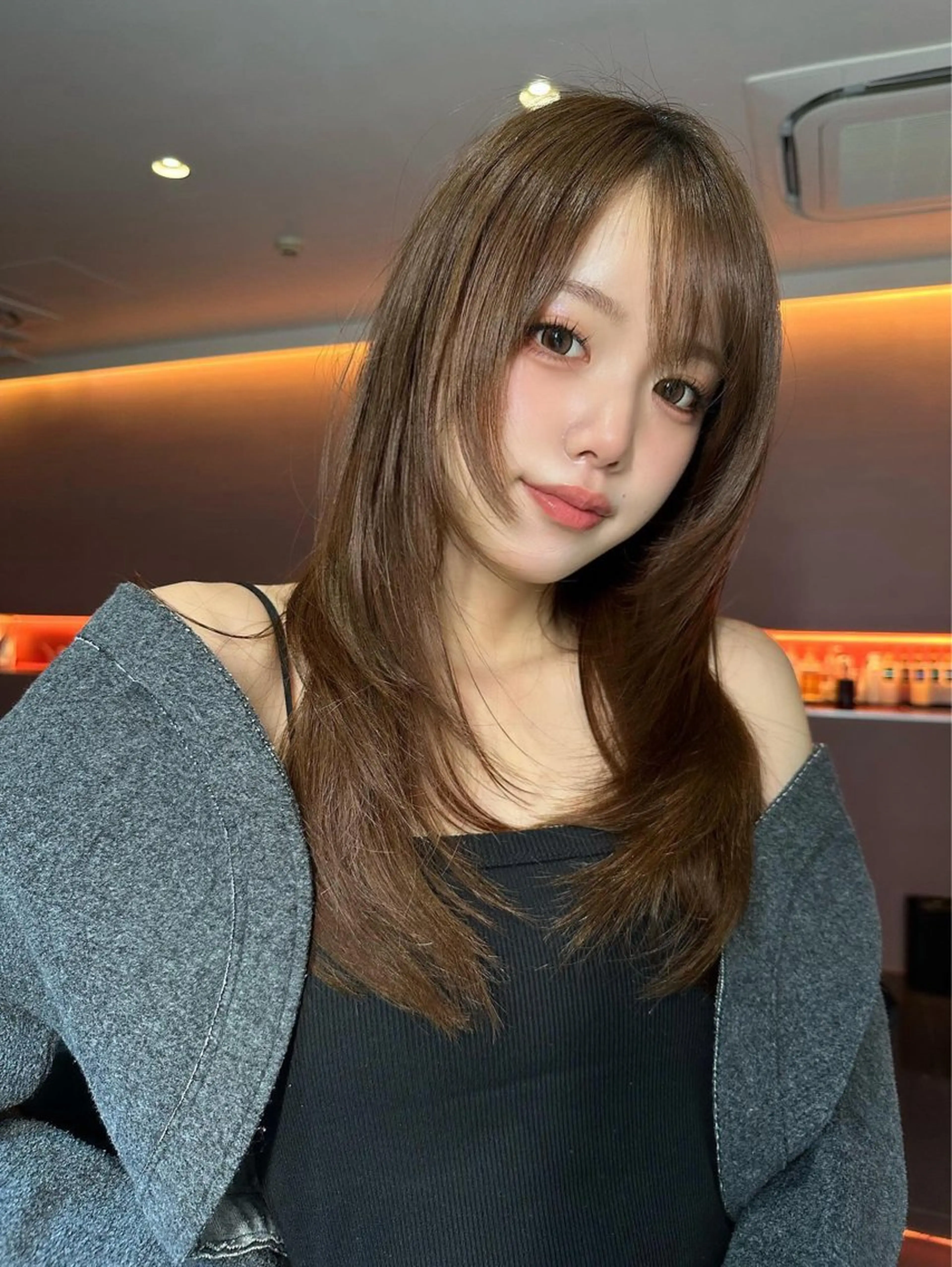 ロング カラー カット ヘアカラー トリートメント 韓国レイヤー 似合わせカラーのヘアスタイル