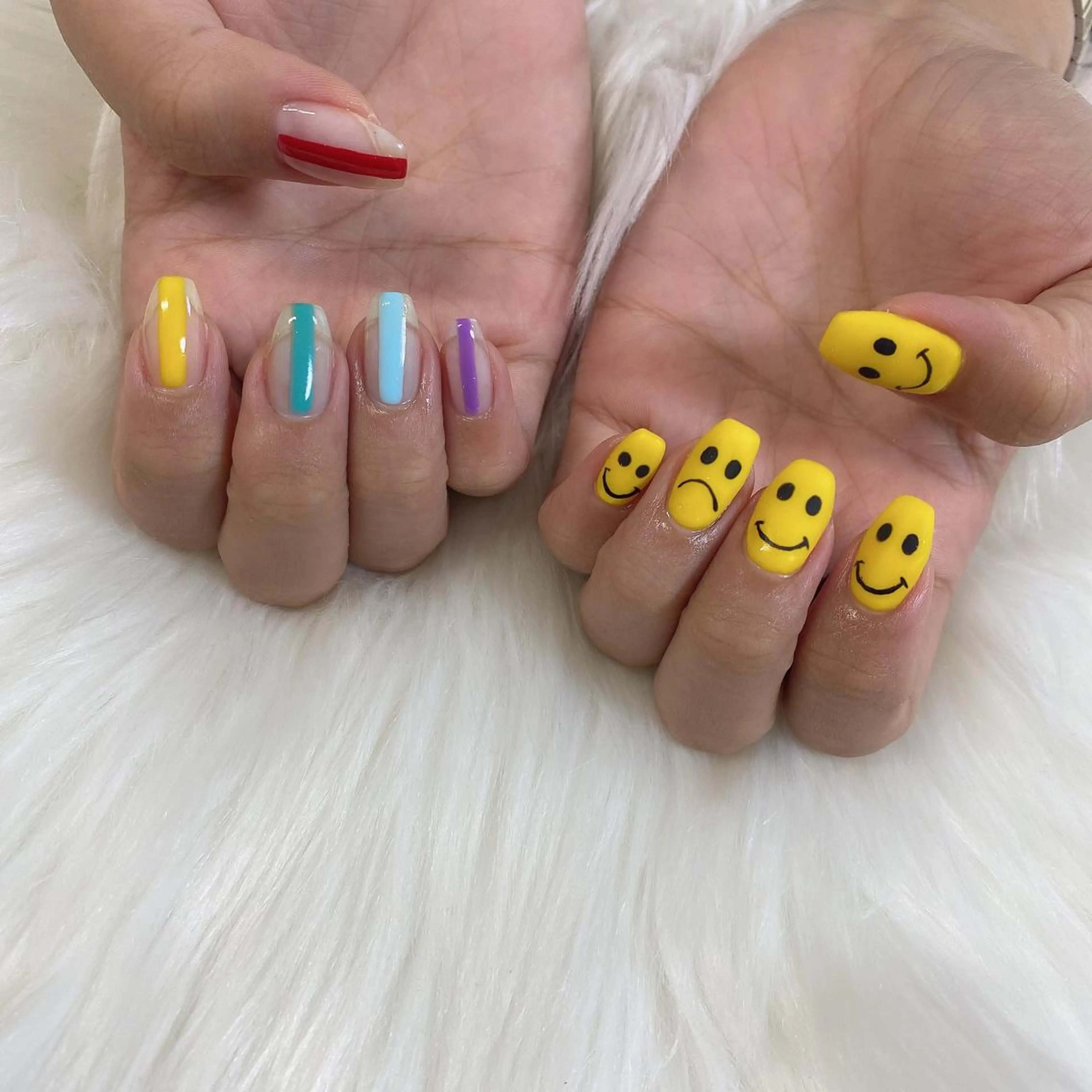 ネイル ハンドネイル 西岡 杏のネイルデザイン