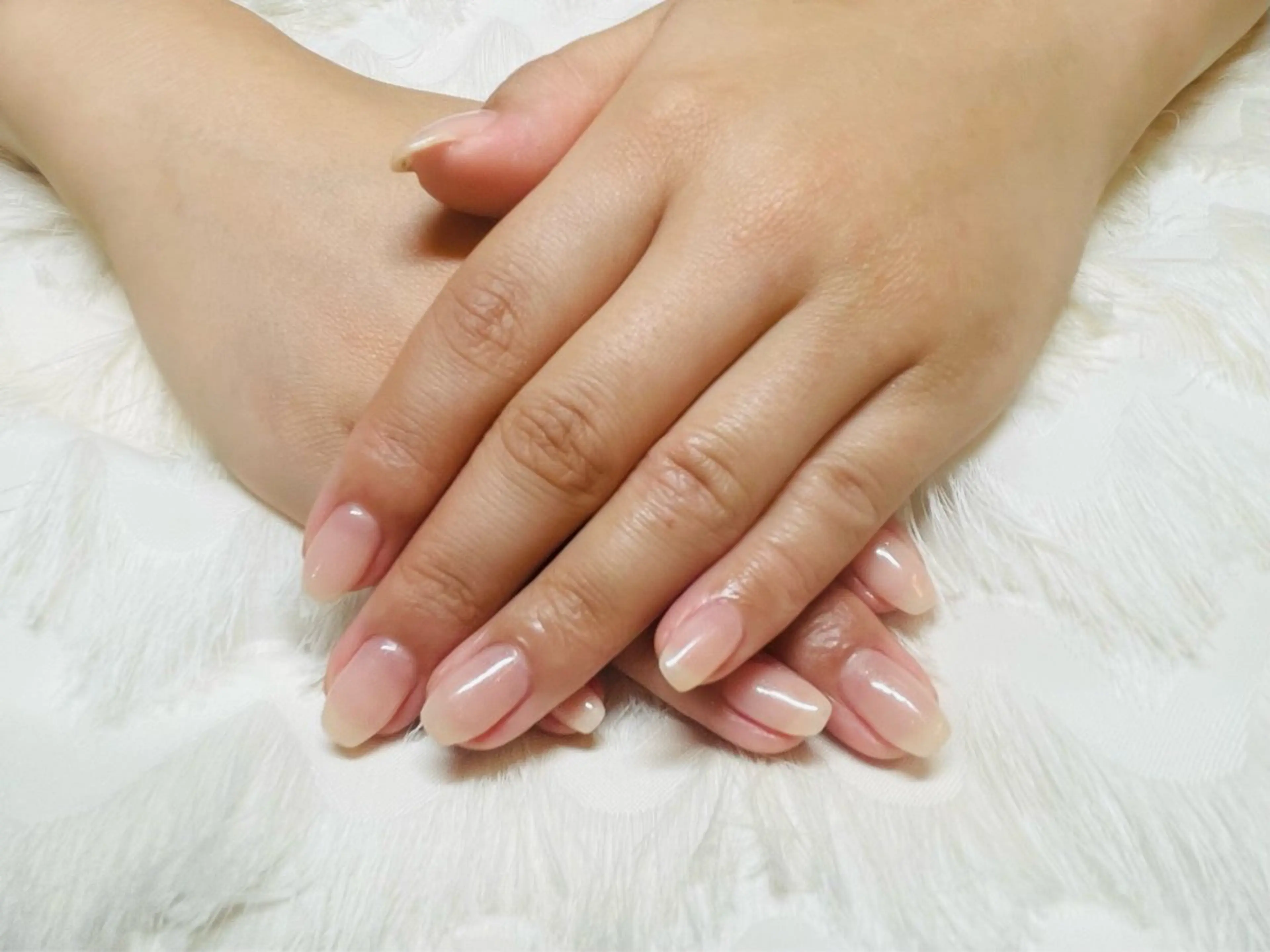 ネイル オフィスネイル ハンドネイル パラスパガーデン Nitagai☺︎のネイルデザイン