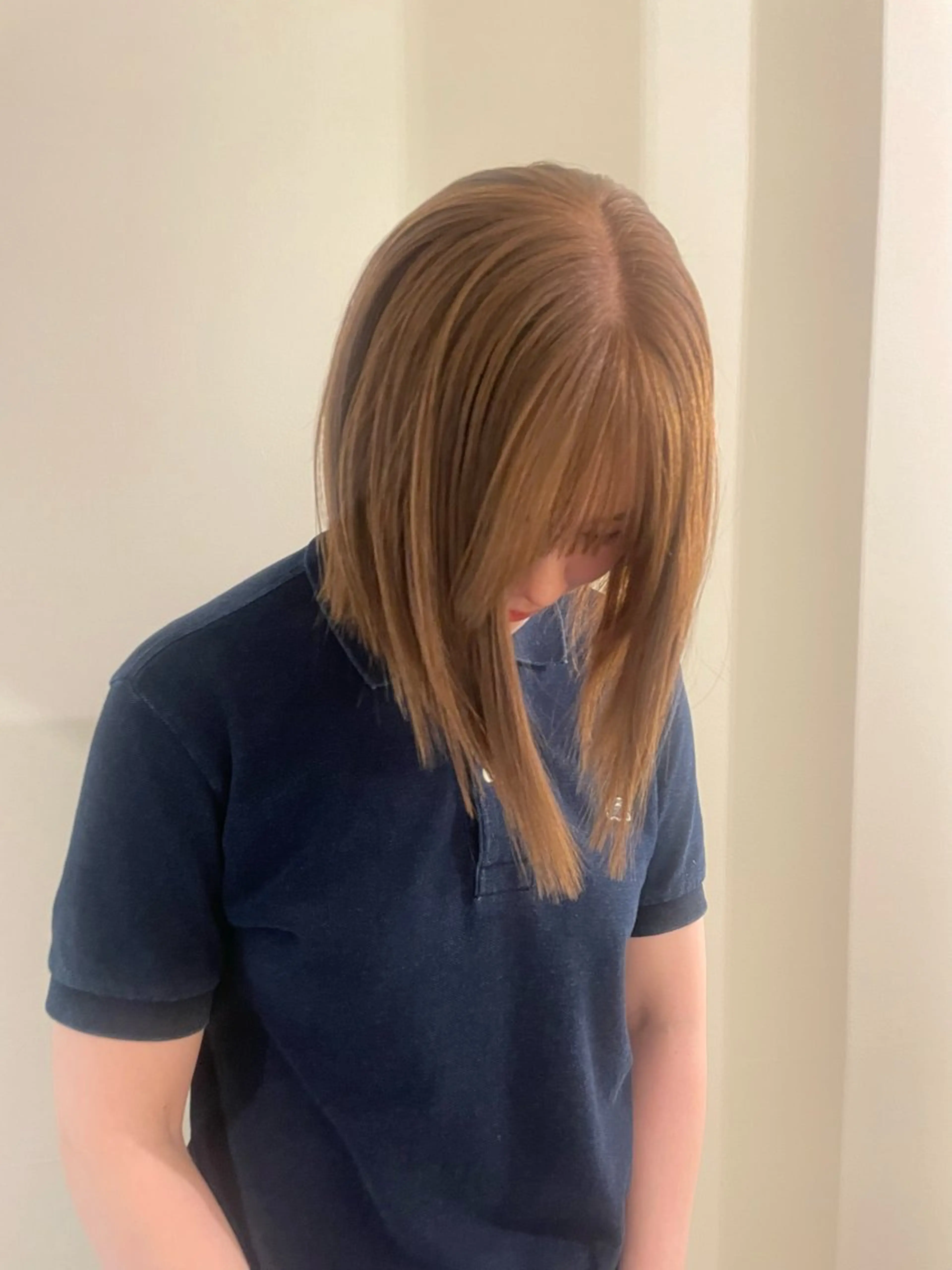 ミディアム カラー ベージュカラー ブリーチ ダブルカラー ブリーチなしカラー カット ヘアカラー 渋谷 留菜のヘアスタイル