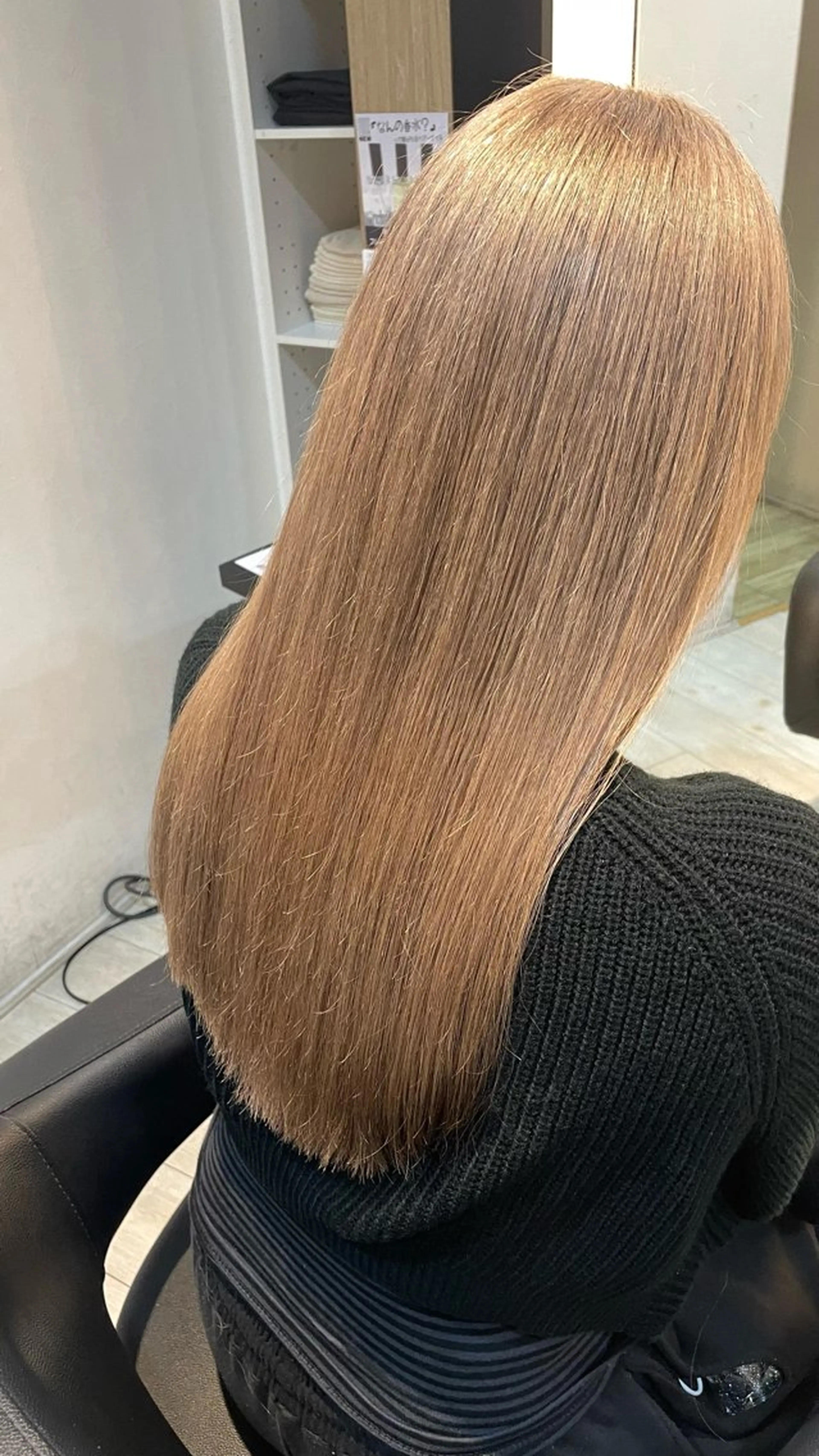 ロング カラー ヘアカラー トリートメント ブリーチ/髪質改善/ ハイトーン/暖色のヘアスタイル