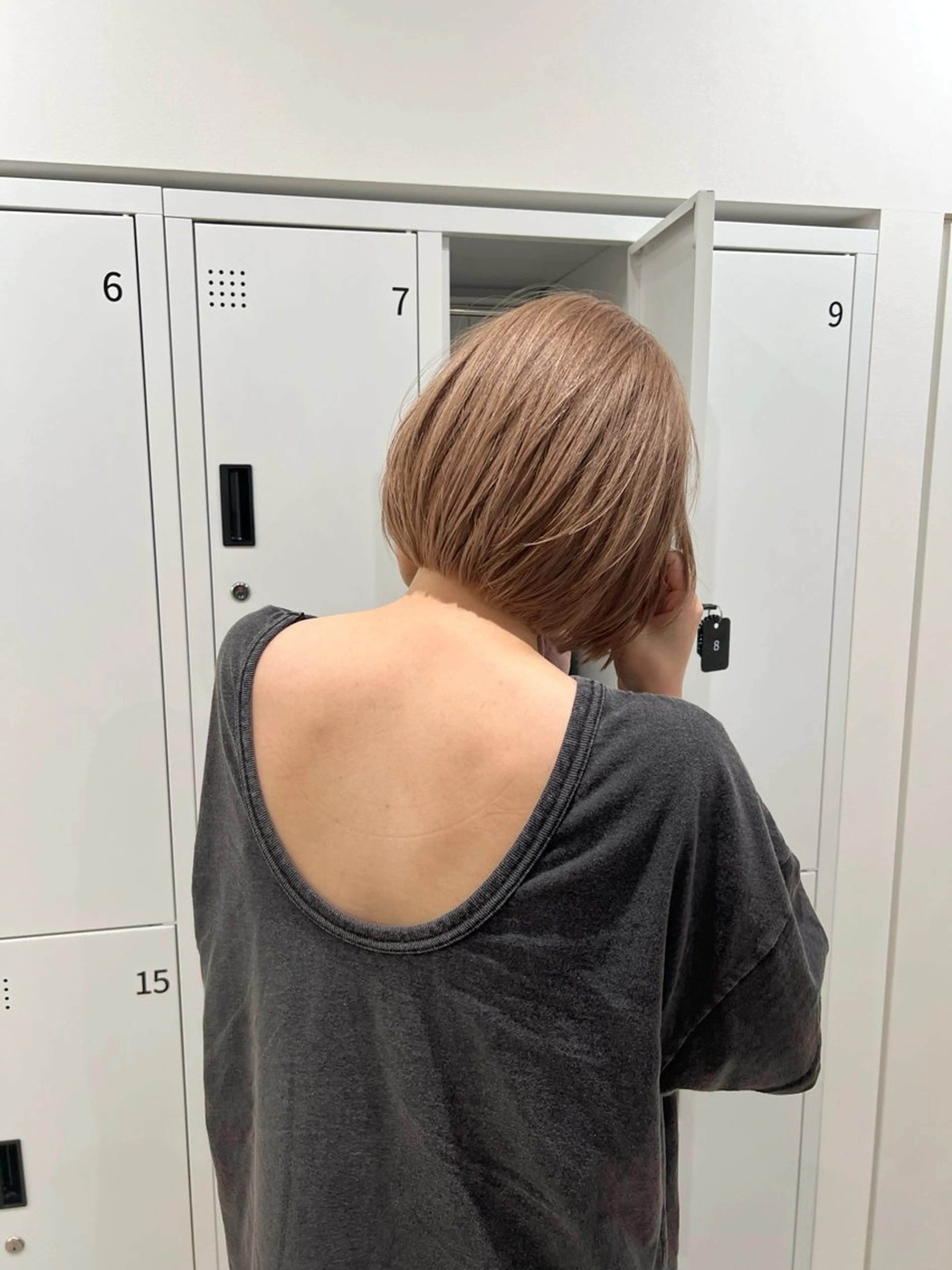 ショート カラー ベージュカラー ブリーチ 透明感カラー ✨メンズ/パーマ/ 三宅 昌太✨のヘアスタイル