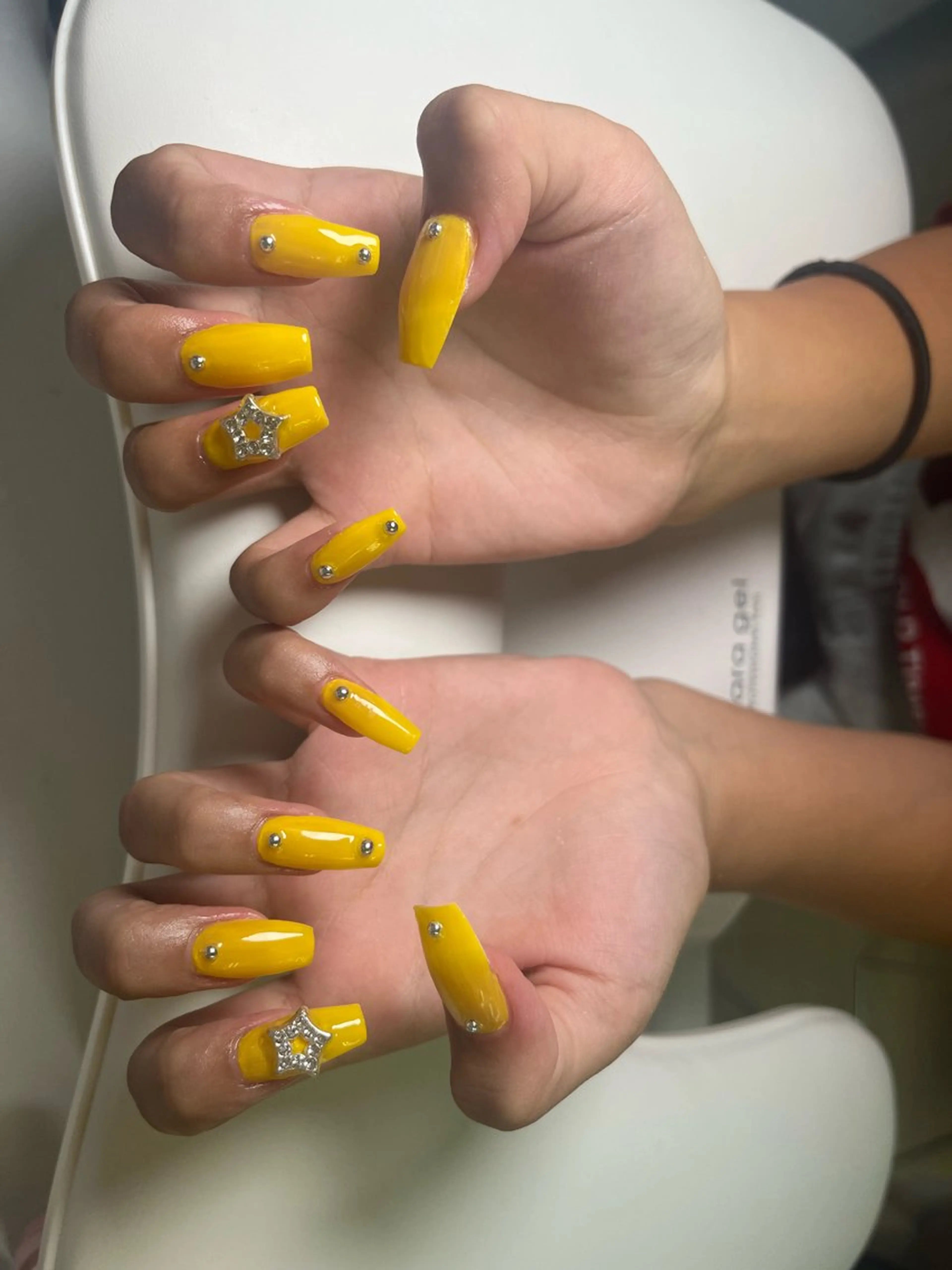 ネイル ワンカラーネイル T&B ネイルサロンのネイルデザイン