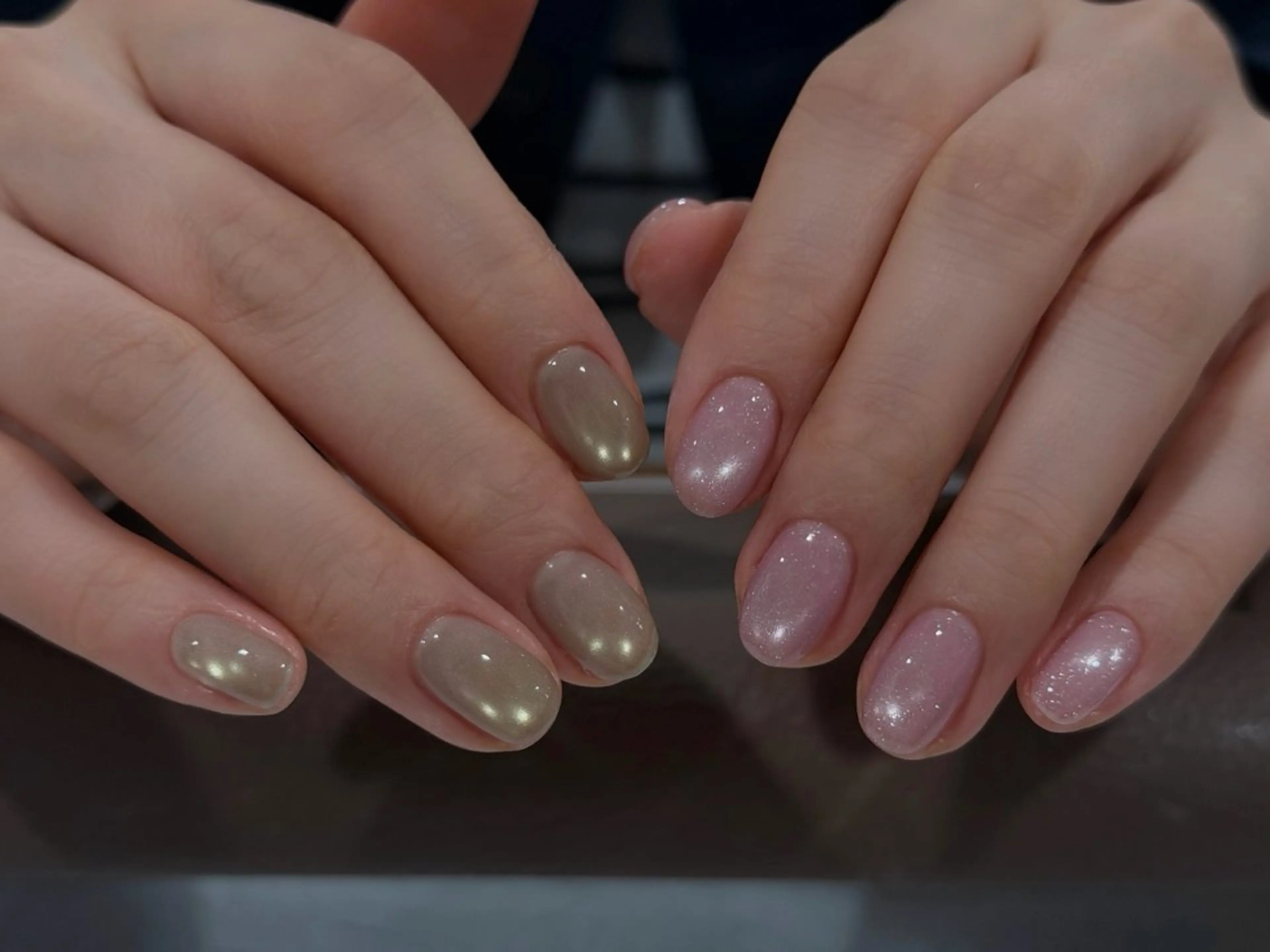 ネイル グリーン ラメ(グリッター) マグネットネイル ピンク ハンドネイル ANOVA所属・ANOVA アノヴァのネイルデザイン