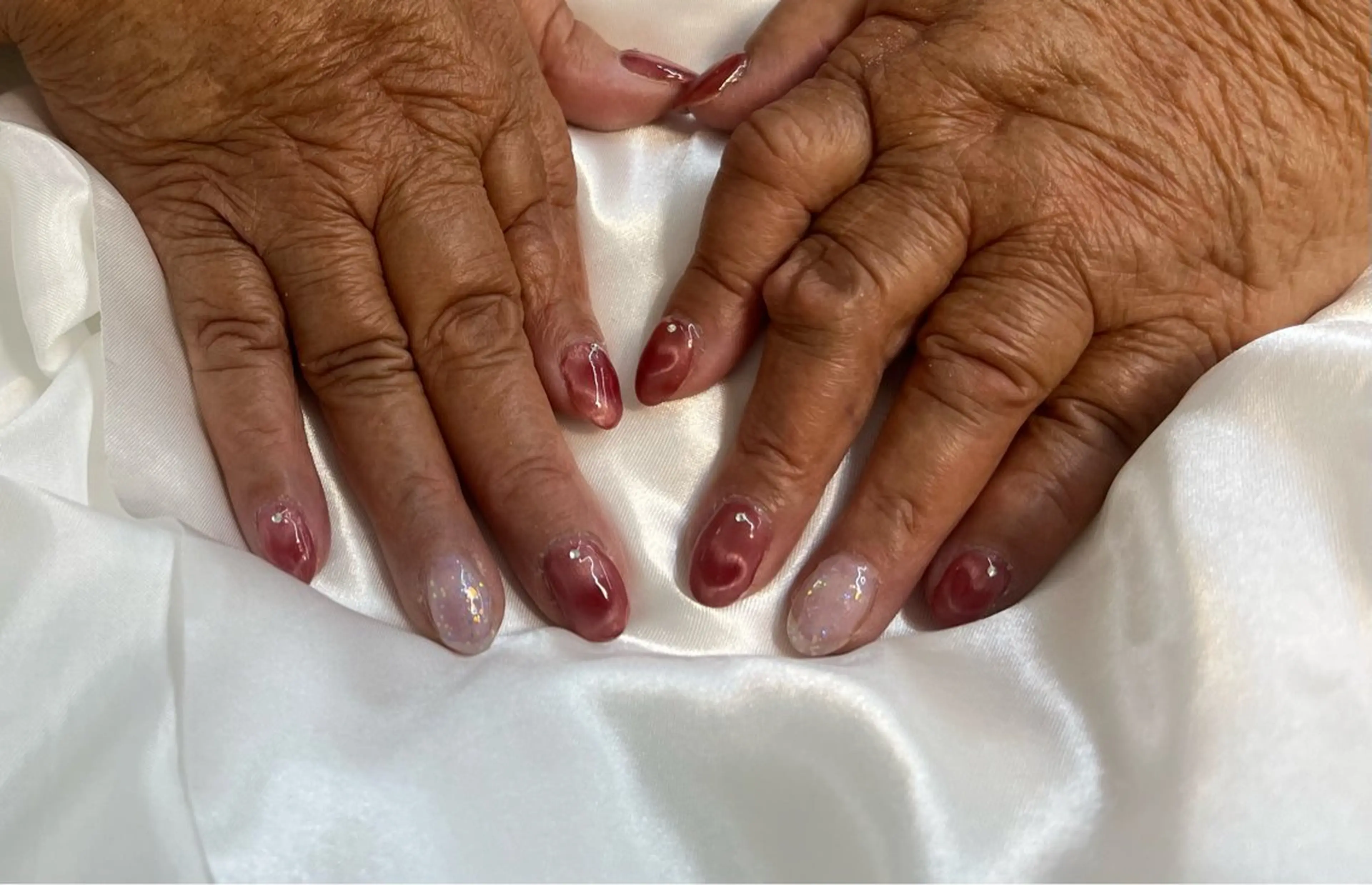 ネイル マグネットネイル ハンドネイル Nail ecxia ／Reikaのネイルデザイン