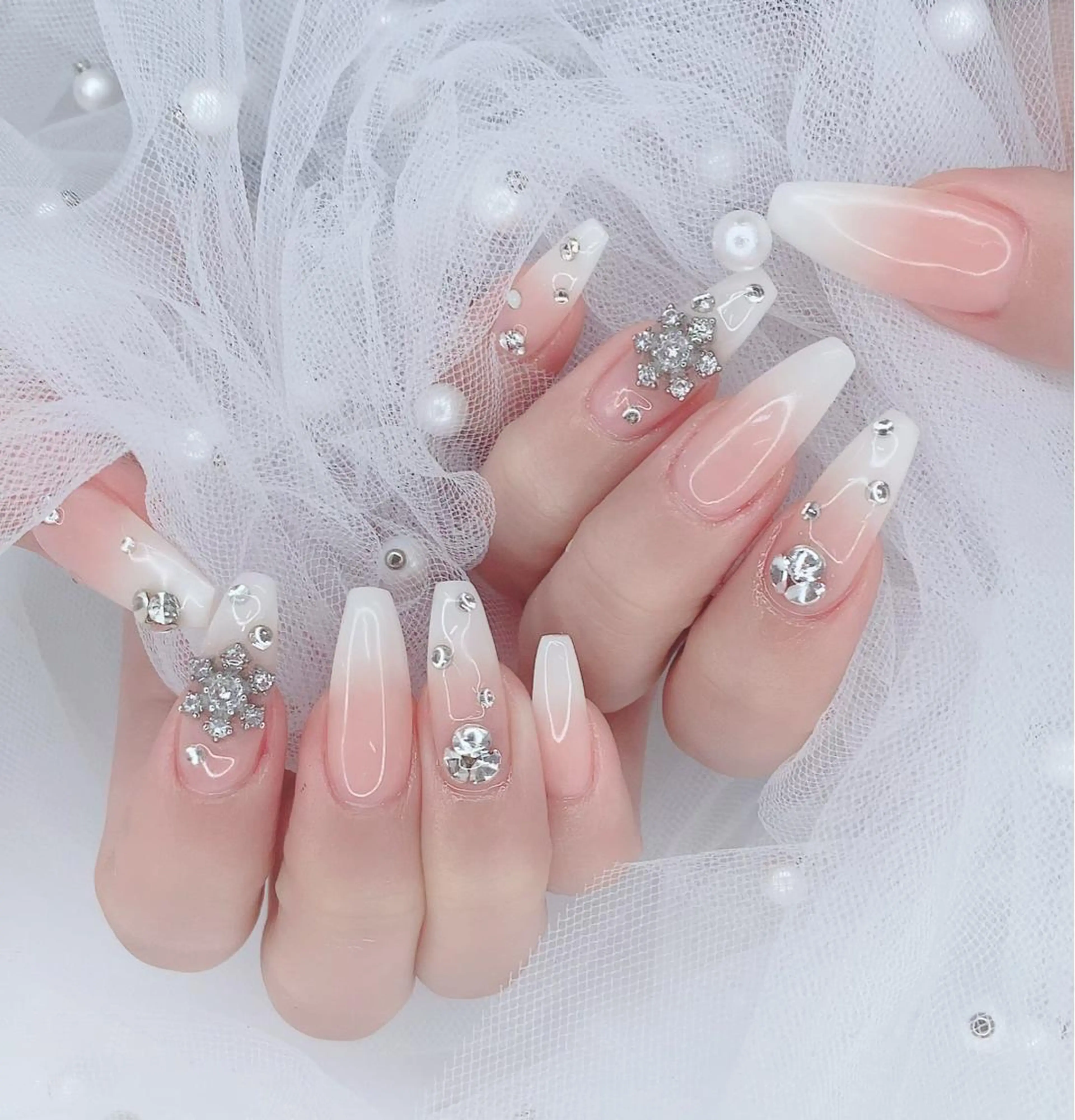 ネイル ハンドネイル R salonのネイルデザイン