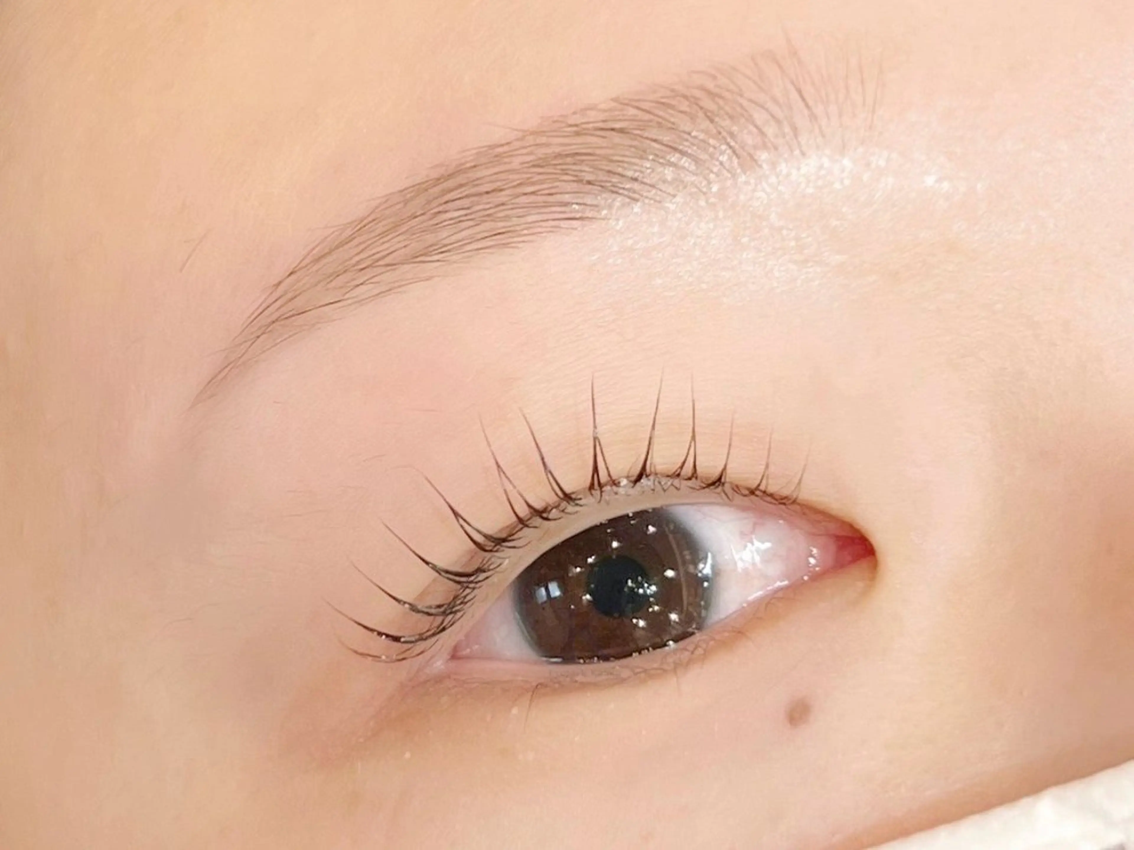 🪐【セットで垢抜け☆☆】パリジェンヌ×美眉スタイリング（間引き,仕上げメイク有り♪）の写真