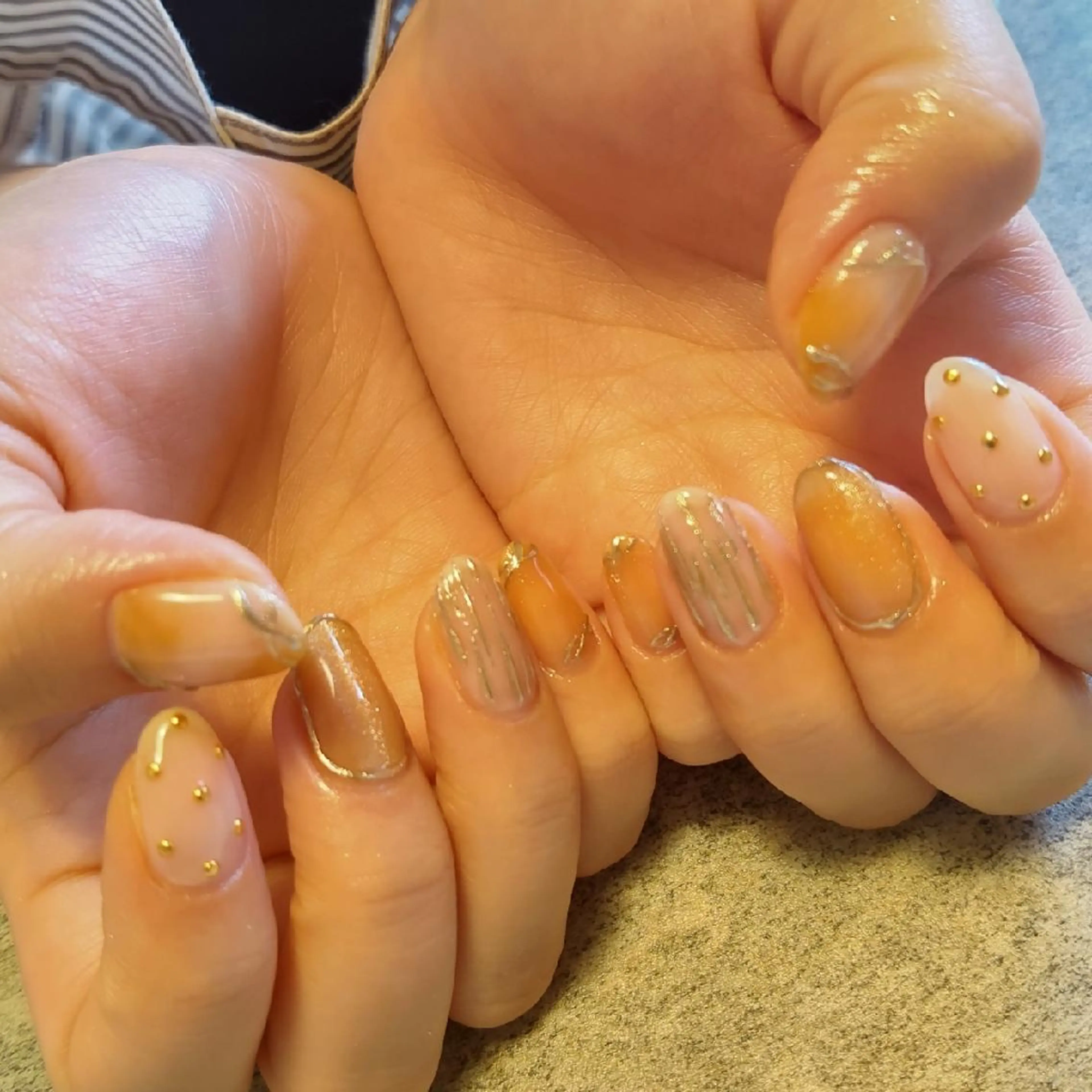 ネイル ニュアンスネイル ジェヌインネイル 河内のネイルデザイン