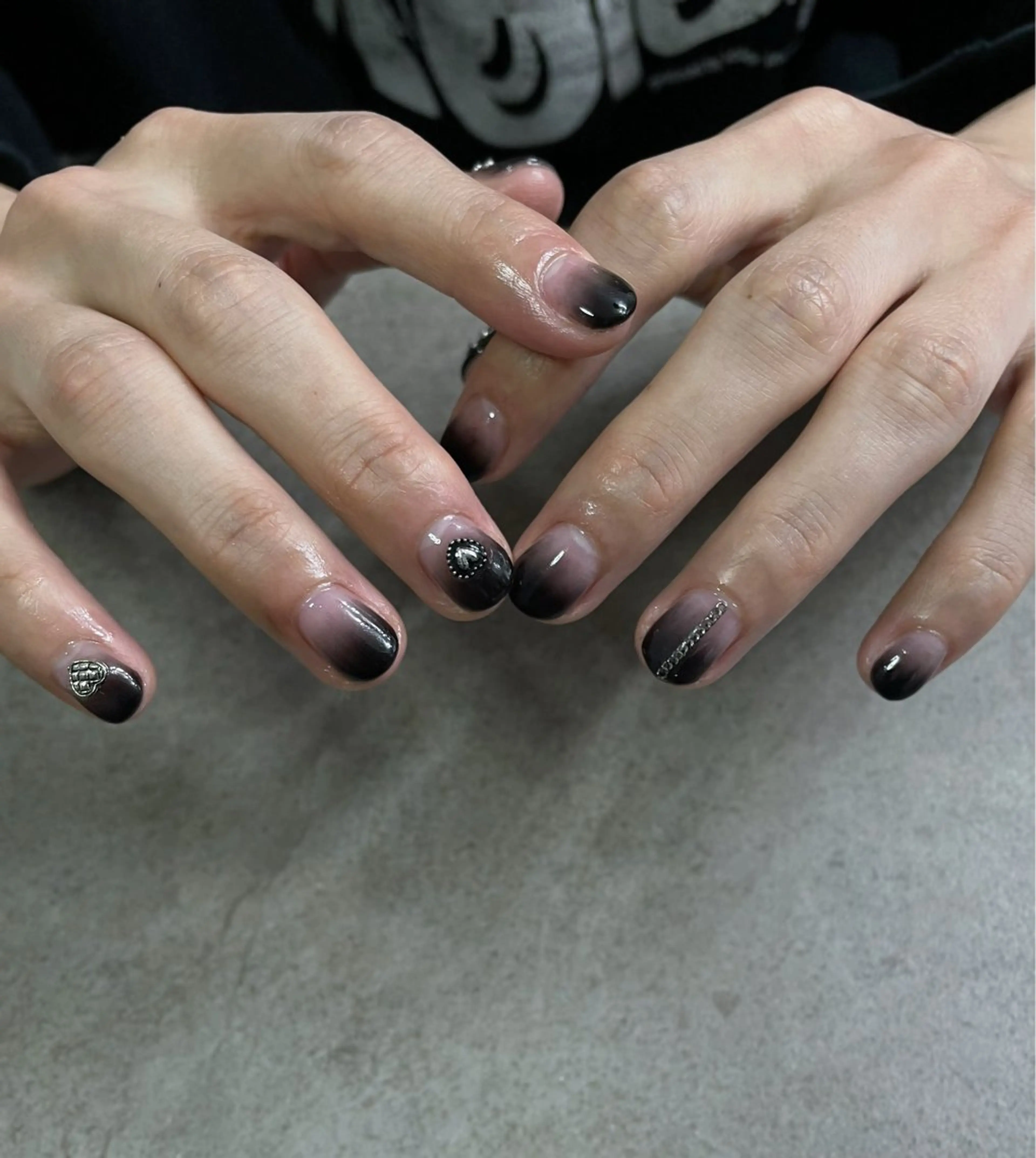 ネイル メンズネイル ハンドネイル F room 表参道のネイルデザイン