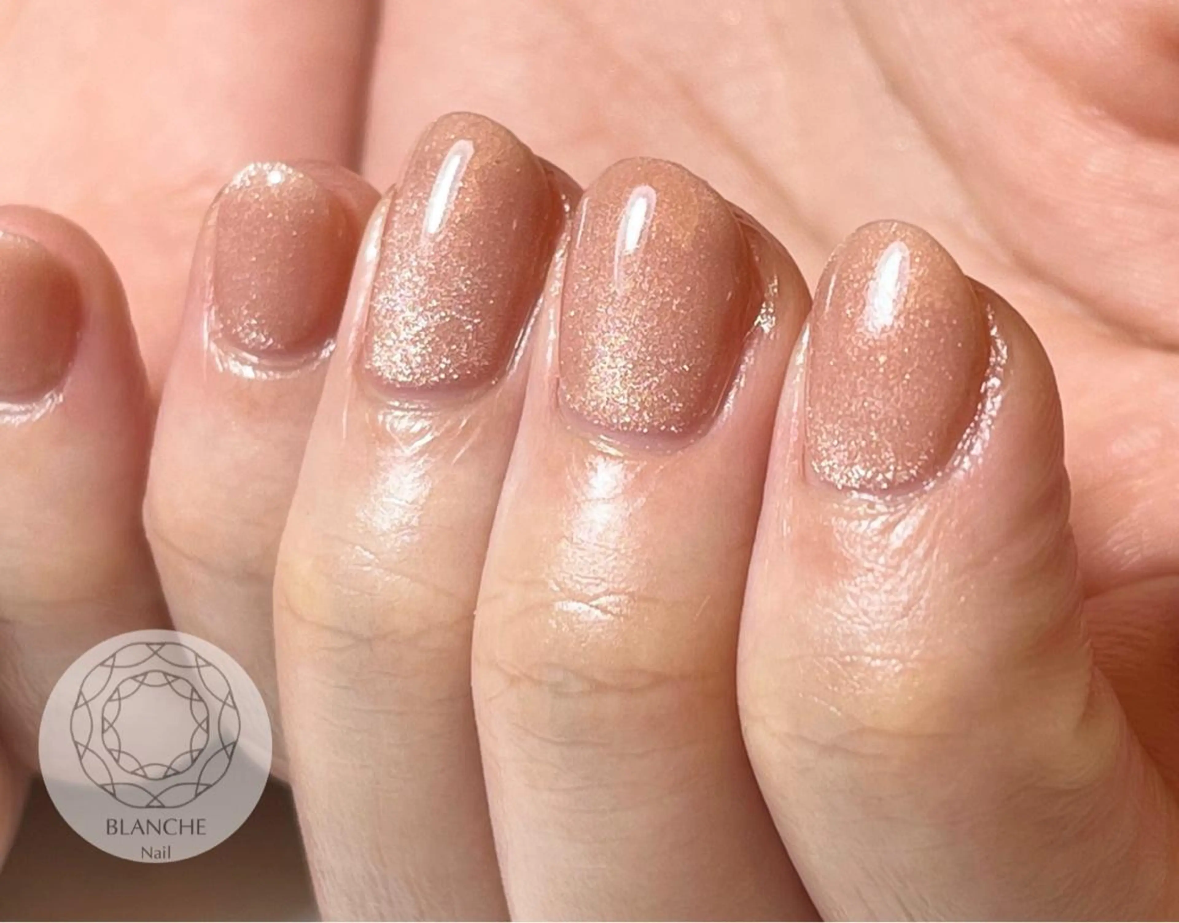 ネイル BLANCHE Nailのネイルデザイン