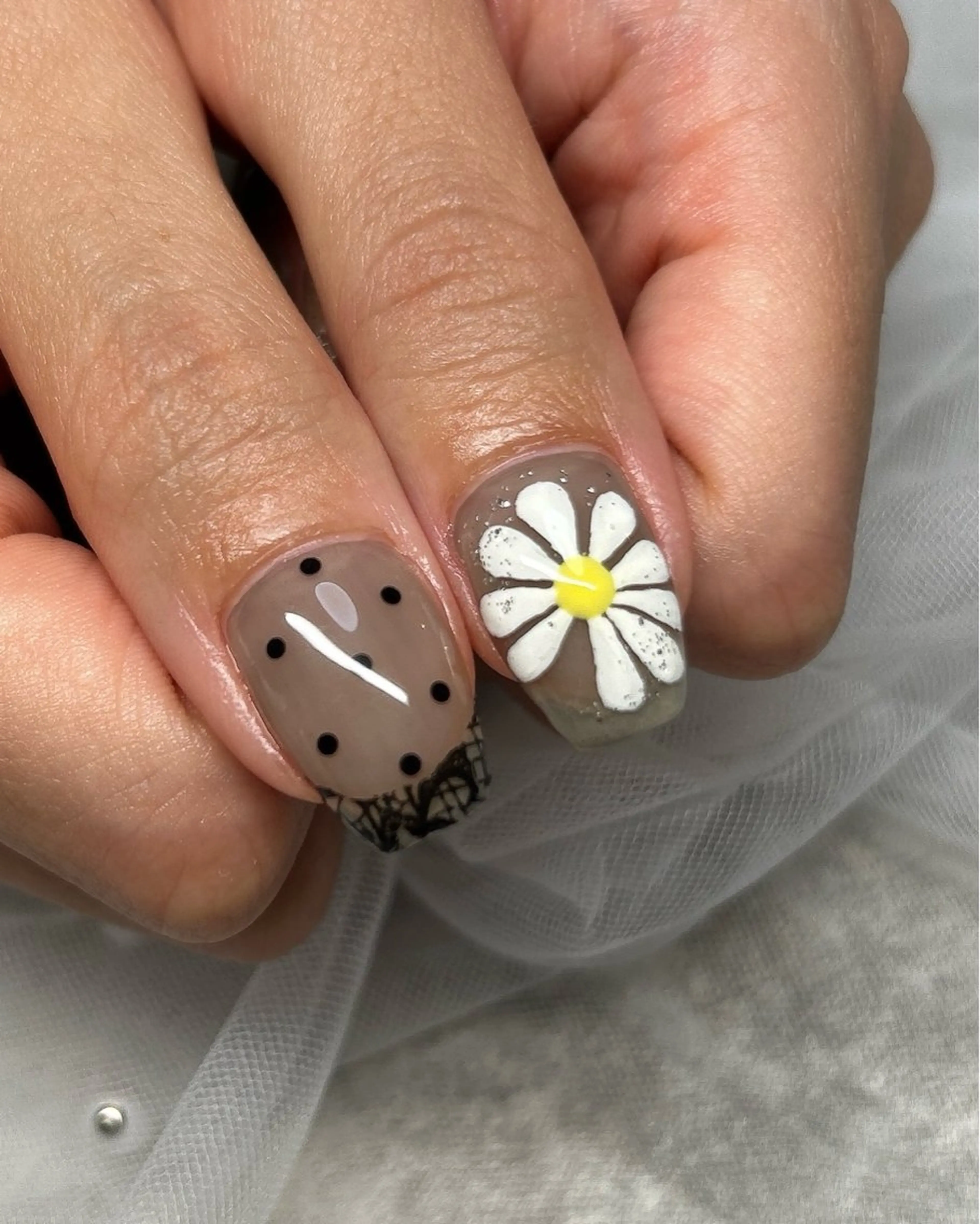 ネイル アートネイル フレンチネイル レース ハンドネイル ten nail salon　かえでのネイルデザイン