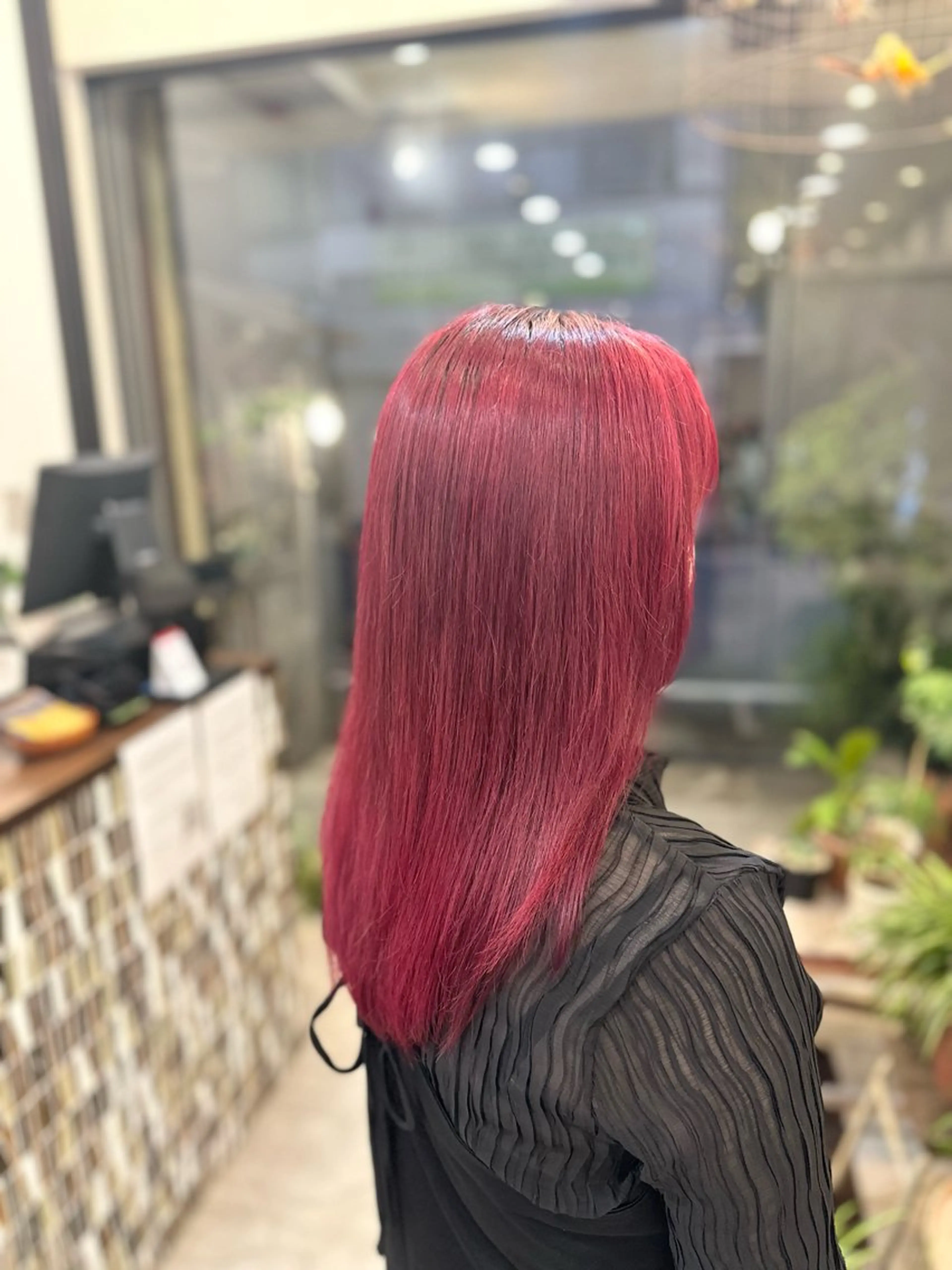 セミロング カラー ヘアカラー トリートメント 村上 滉弥のヘアスタイル