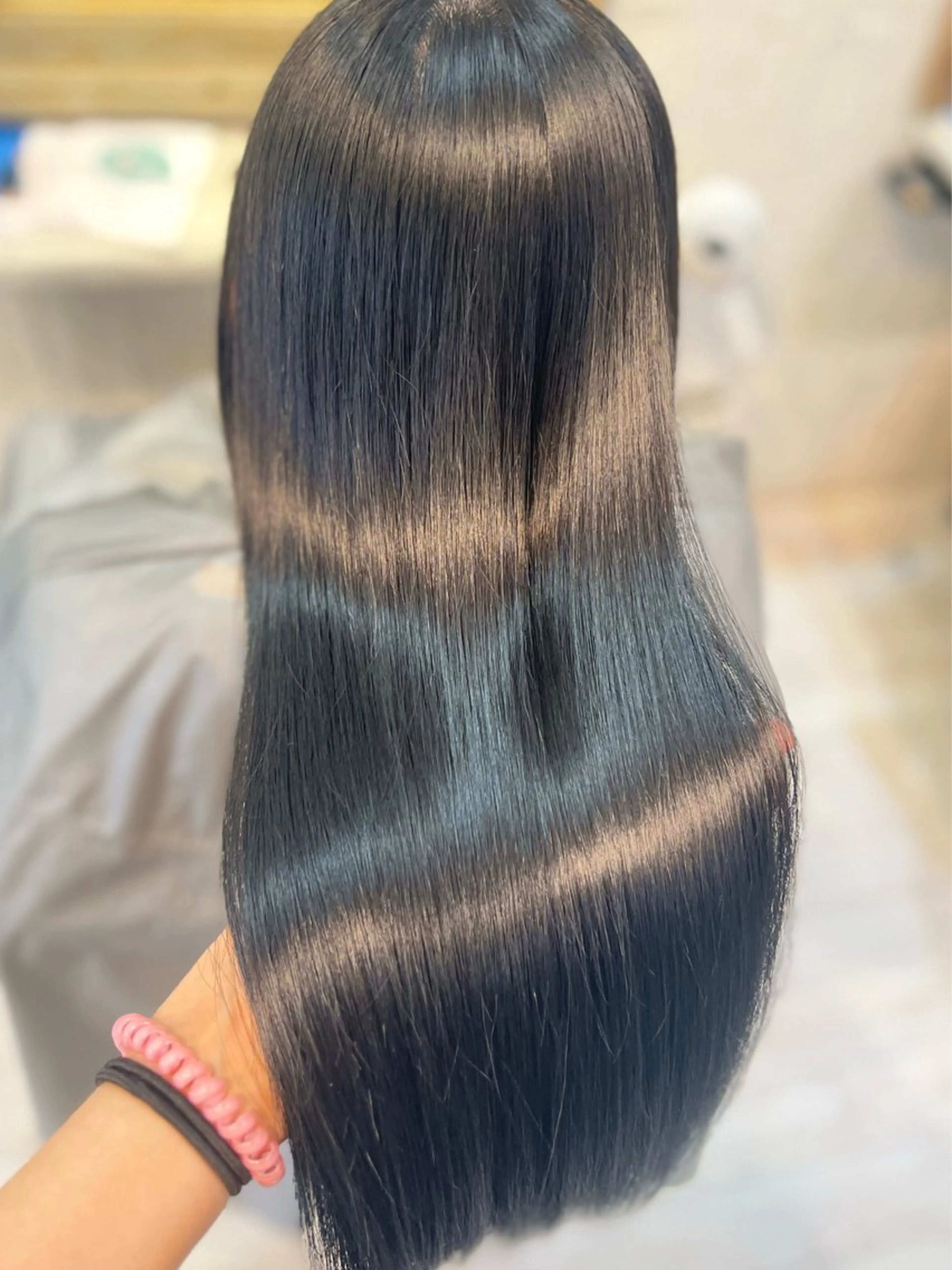 カラー 黒髪 ブルーカラー ブルーブラック Liko  by maris所属・艶髪カラー️🫧 髪質改善特化👒莉子のヘアスタイル