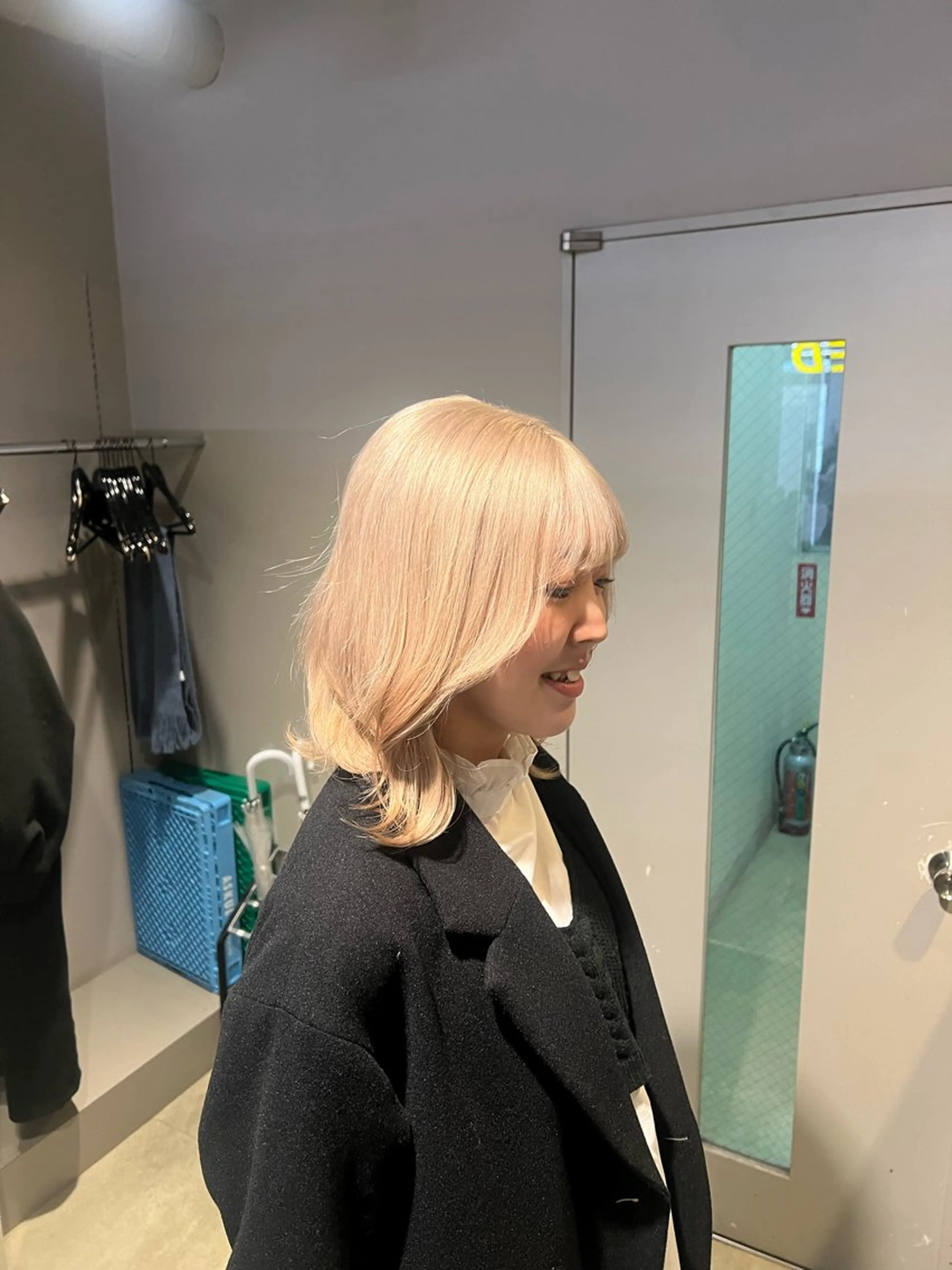 セミロング カラー ヘアカラー 韓国レイヤーカット /REIのヘアスタイル