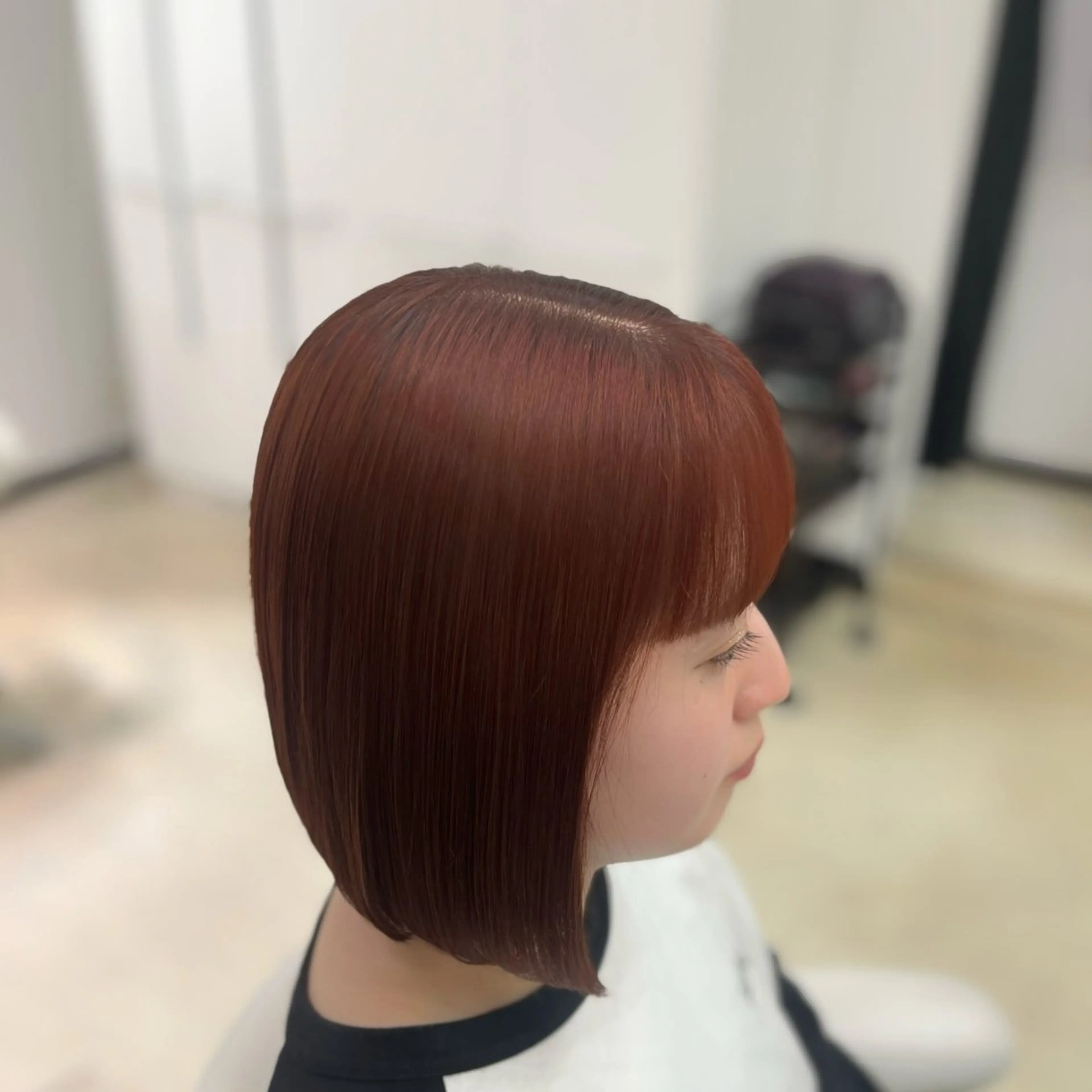 カラー ブリーチ/ハイトーン ボブ🐥HIYORIのヘアスタイル