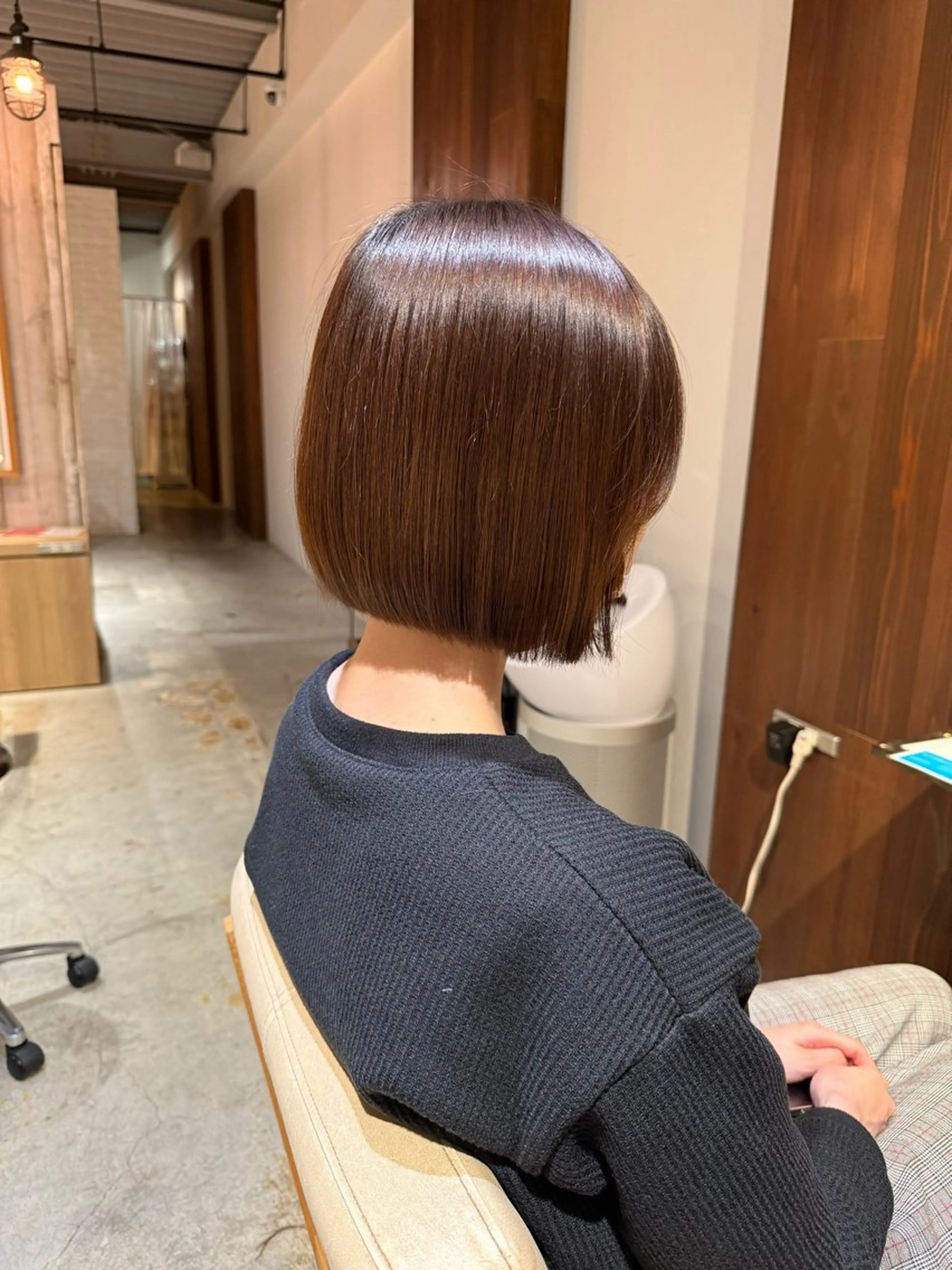 ショート 切りっぱなしボブ ボブ 時﨑 実子/透明感カラーのヘアスタイル