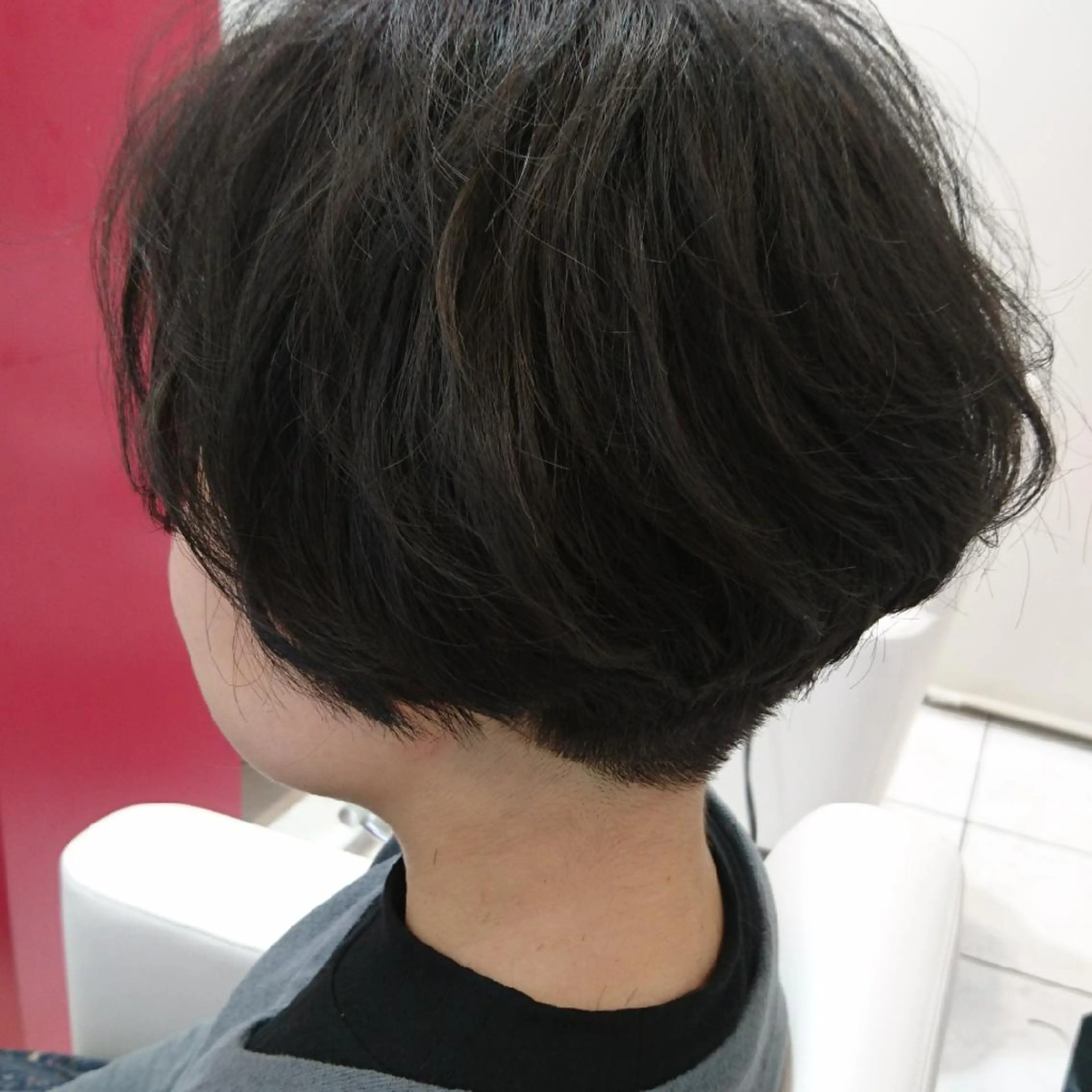 ショート カラー ショートヘア 仲村 友孝のヘアスタイル