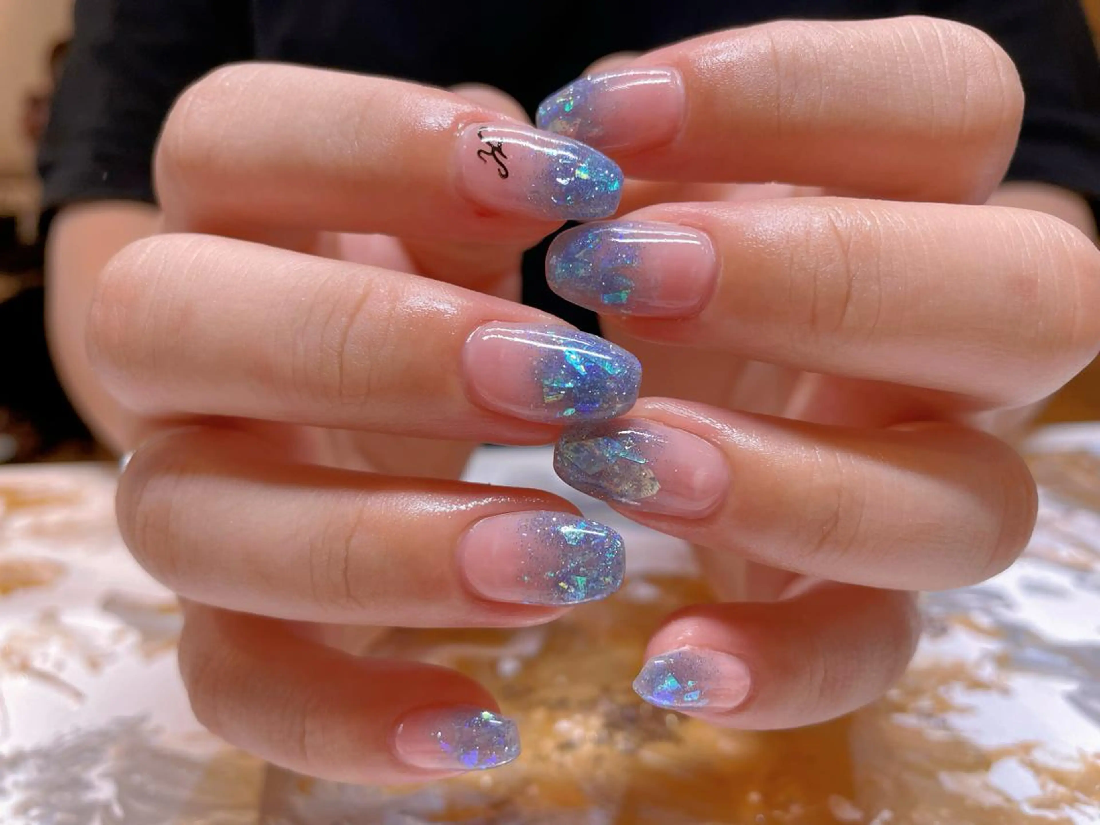 ネイル ブルー グラデーション ラメ(グリッター) ラメグラデーション ハンドネイル ネイリスト ❄️ユキ❄️のネイルデザイン