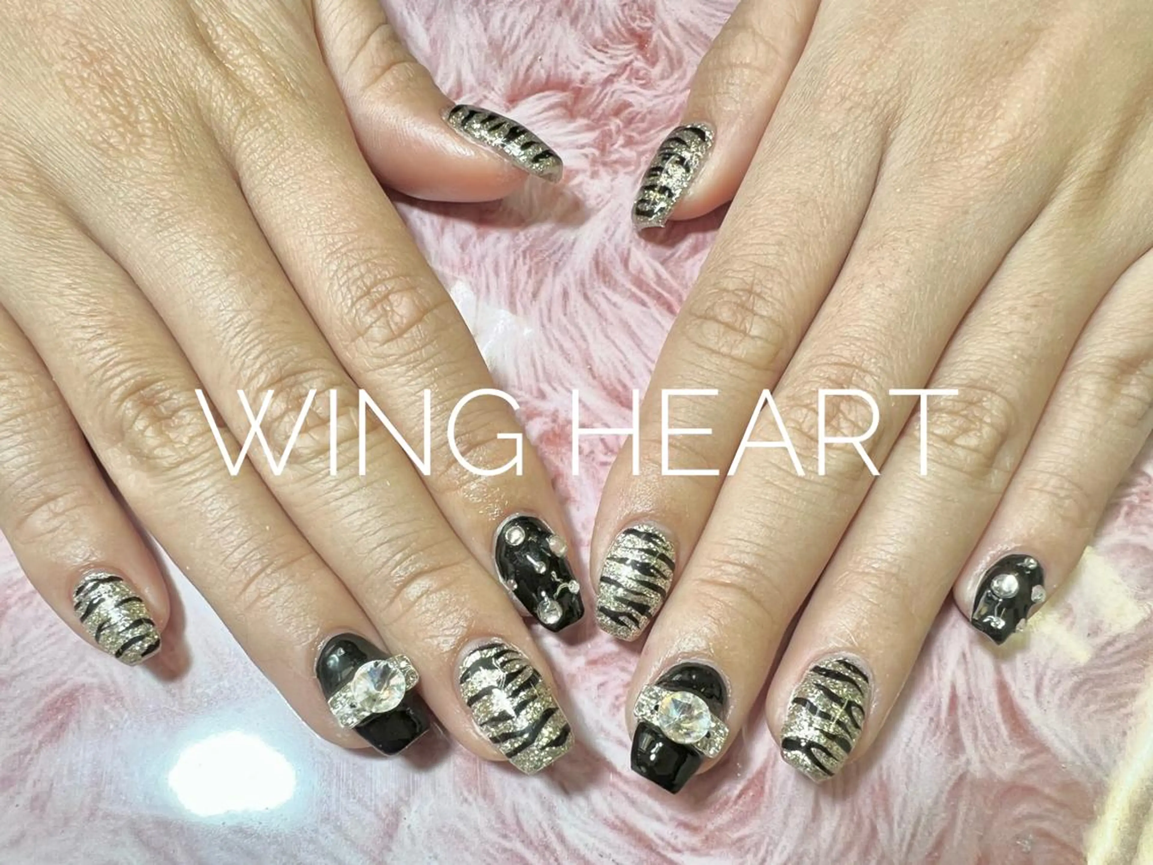 ネイル I. AYUMIのネイルデザイン