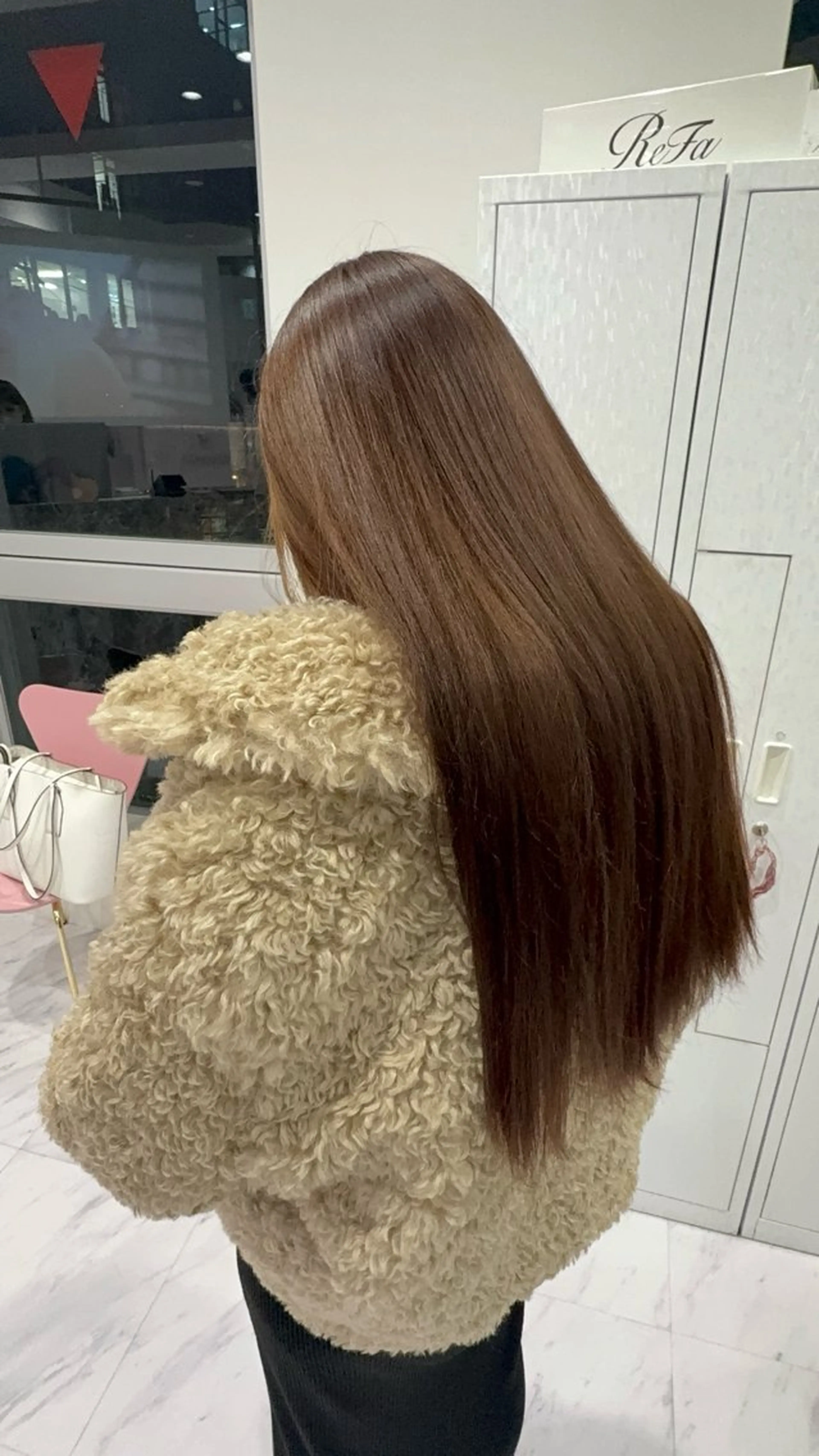 ロング カラー ヘアカラー ともか 名駅のヘアスタイル