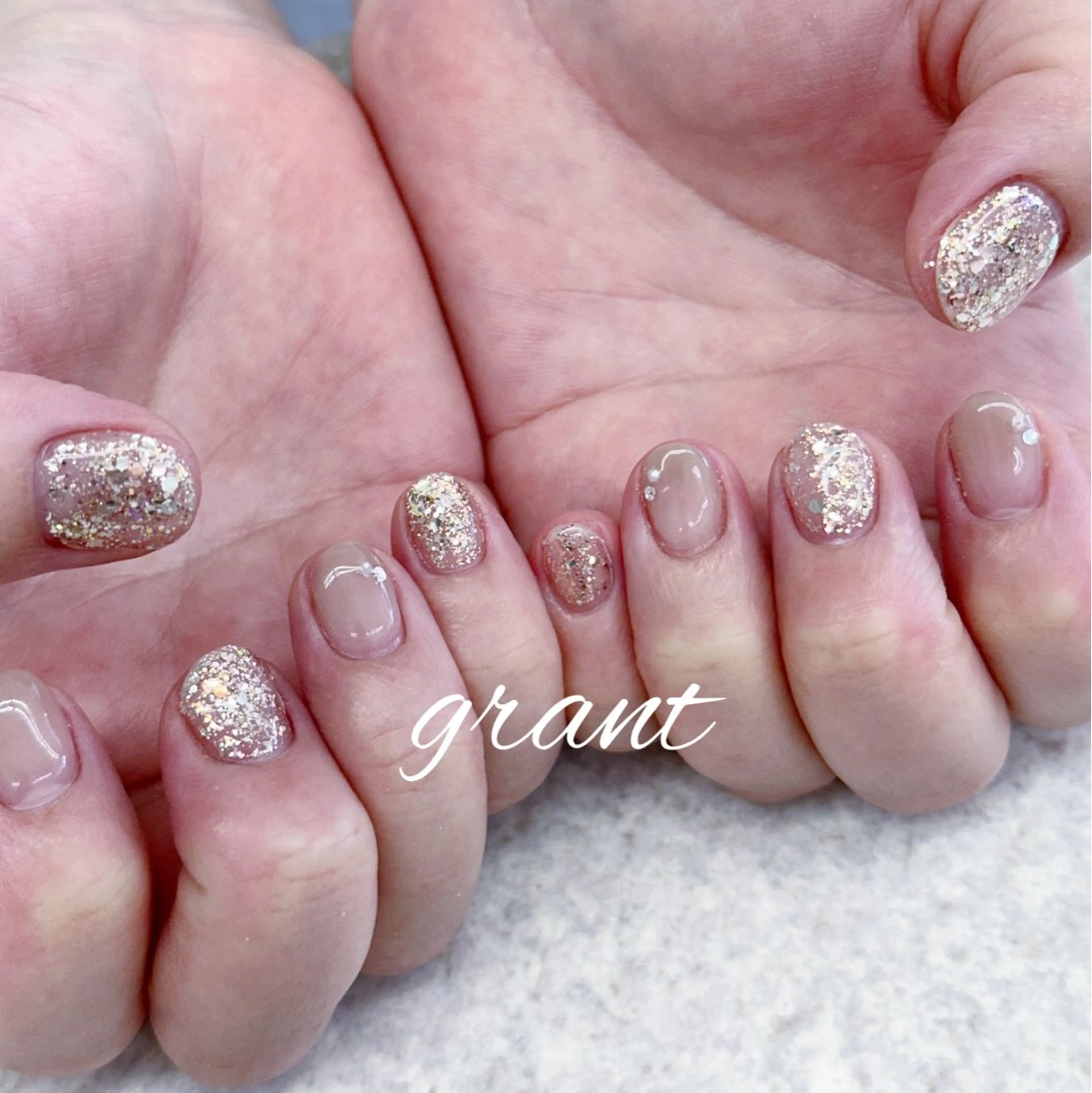 ネイル キラキラネイル ハンドネイル nail salon grant所属・nailsalon grantのネイルデザイン