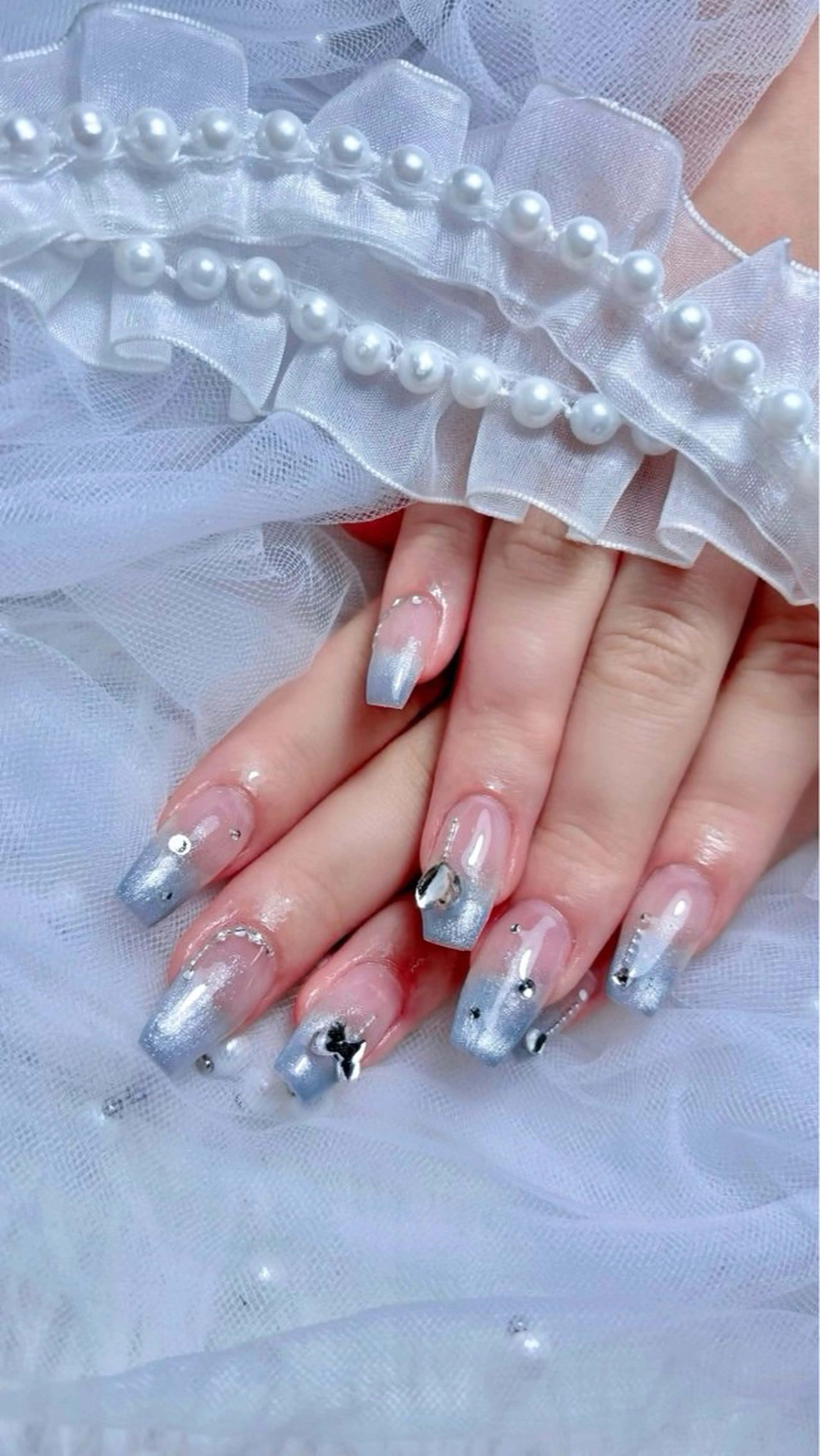 ネイル 辻崎 来里のネイルデザイン