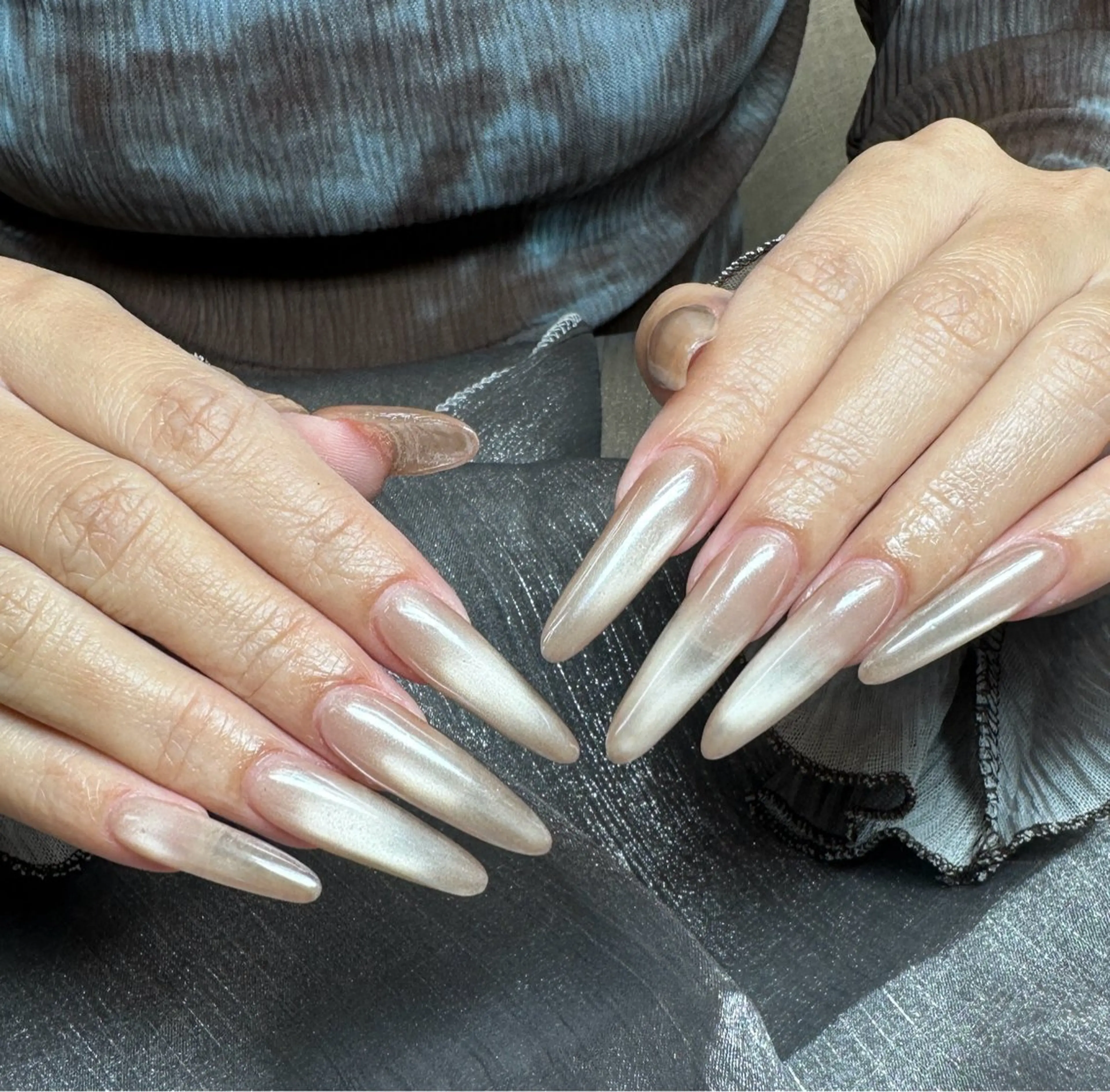 ネイル Kaka_ パラジェル、長さだしのネイルデザイン